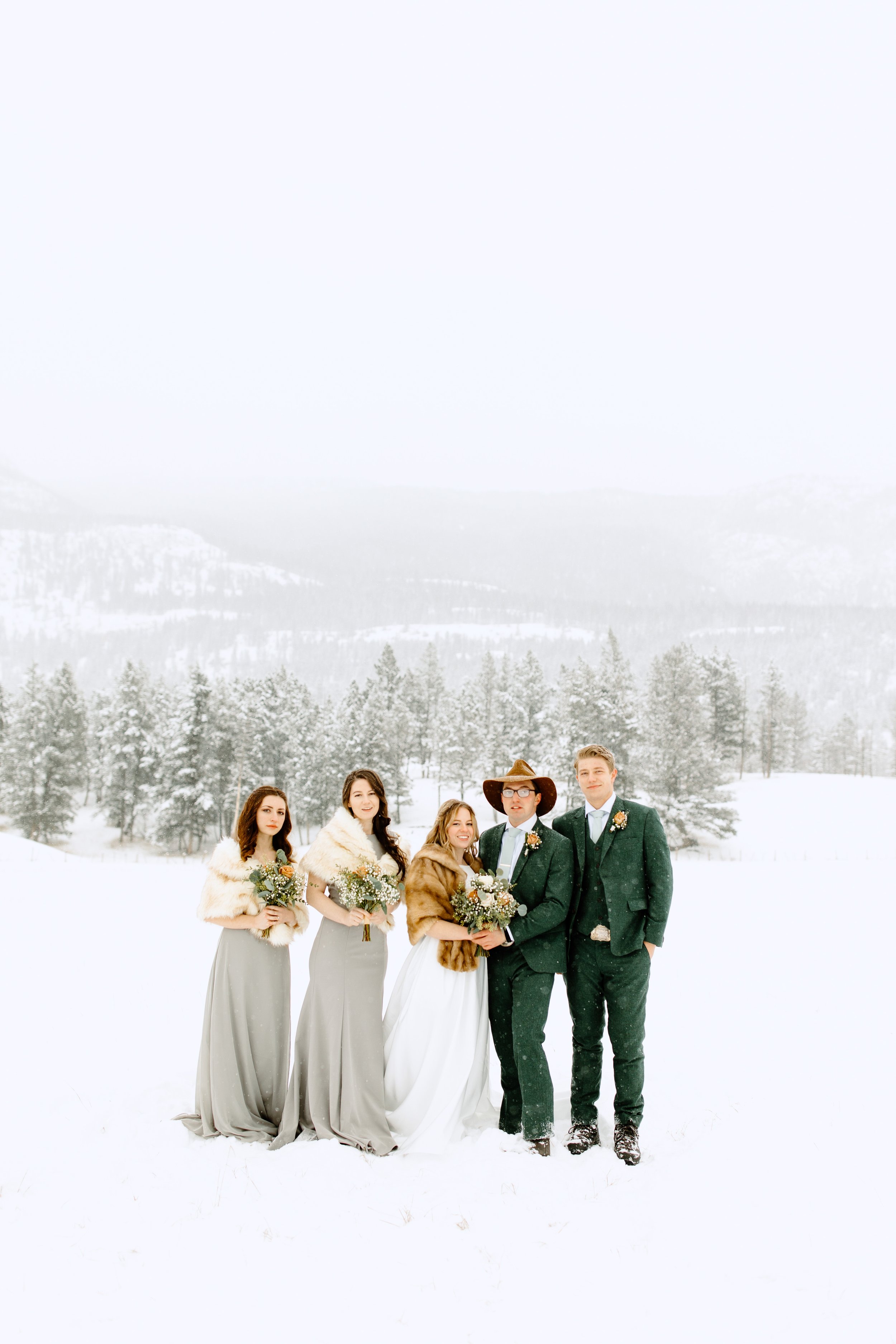 invermere-winter-wedding-32.jpg