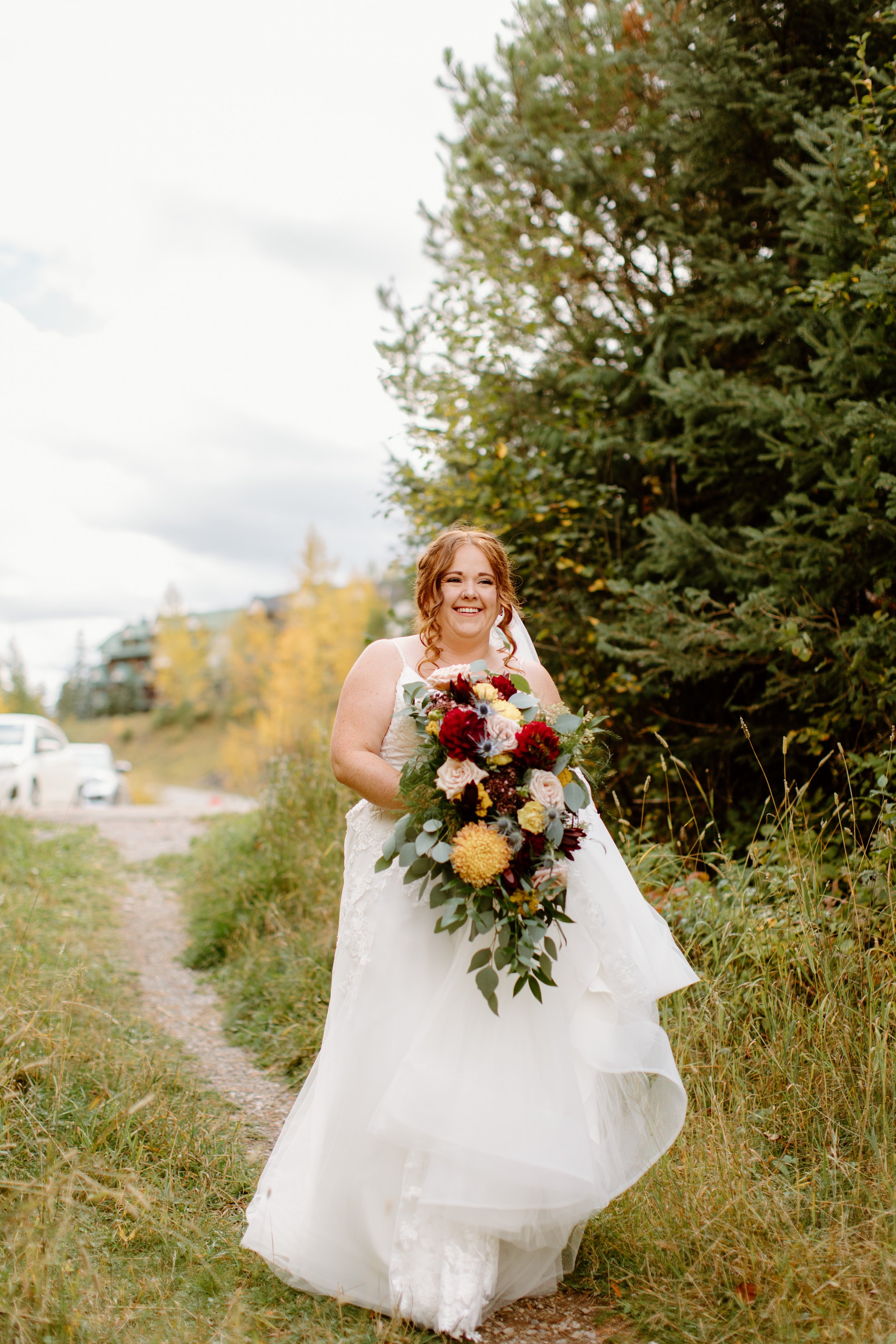 lizard-creek-lodge-fernie-bc-wedding-photographer-30.jpg