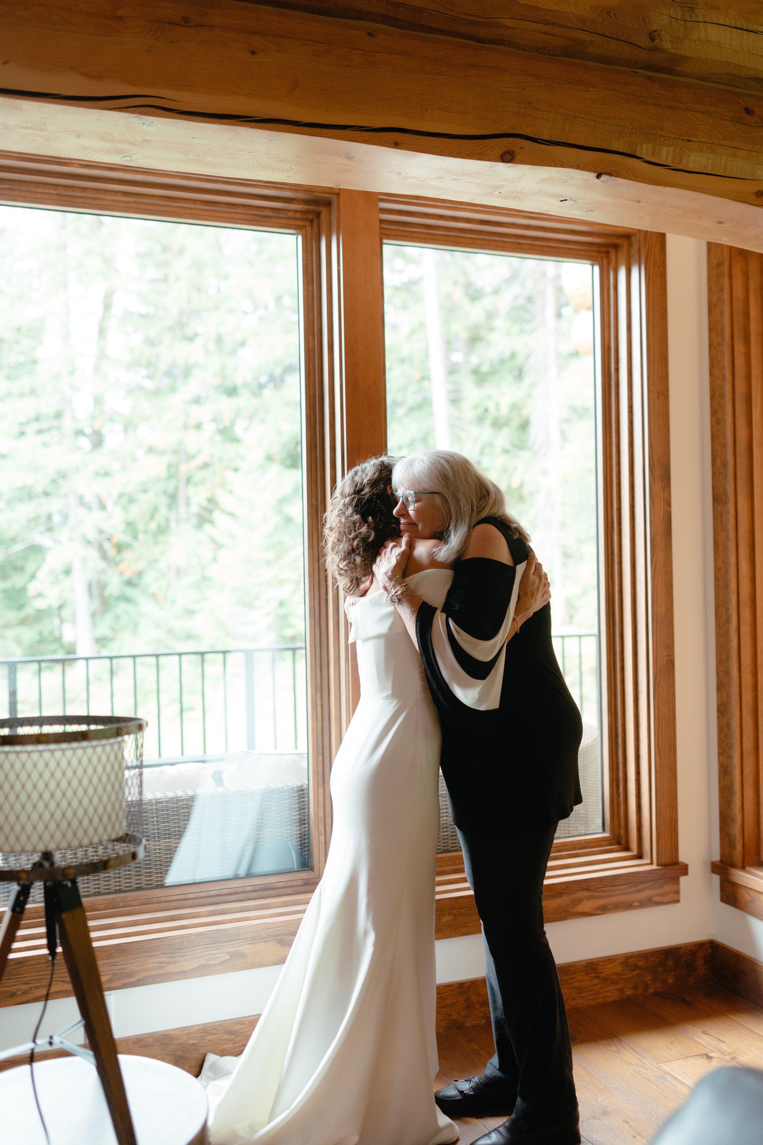 fernie-alpine-lodge-wedding-photographer-9.jpg