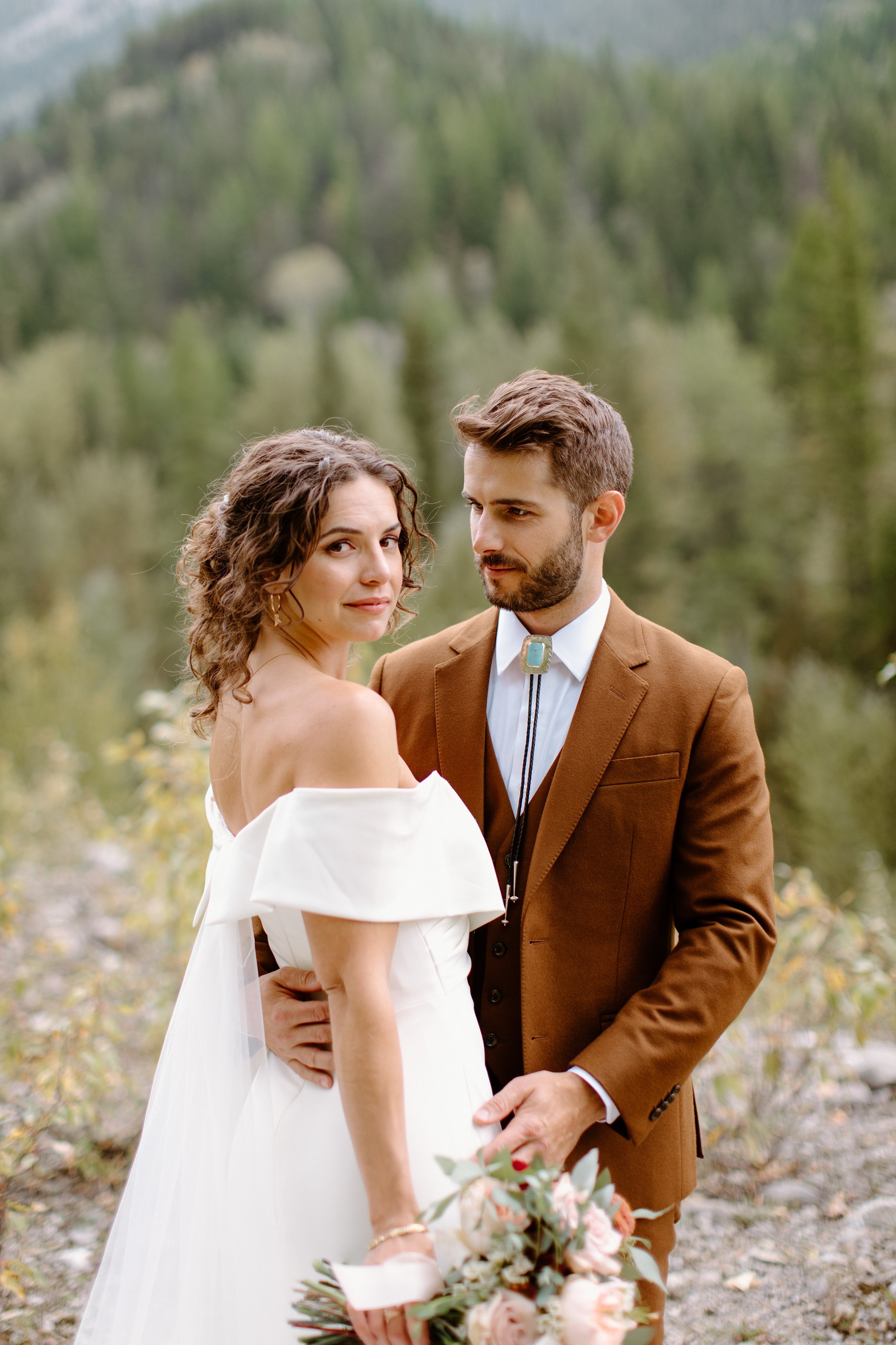 fernie-alpine-lodge-wedding-photographer-49.jpg