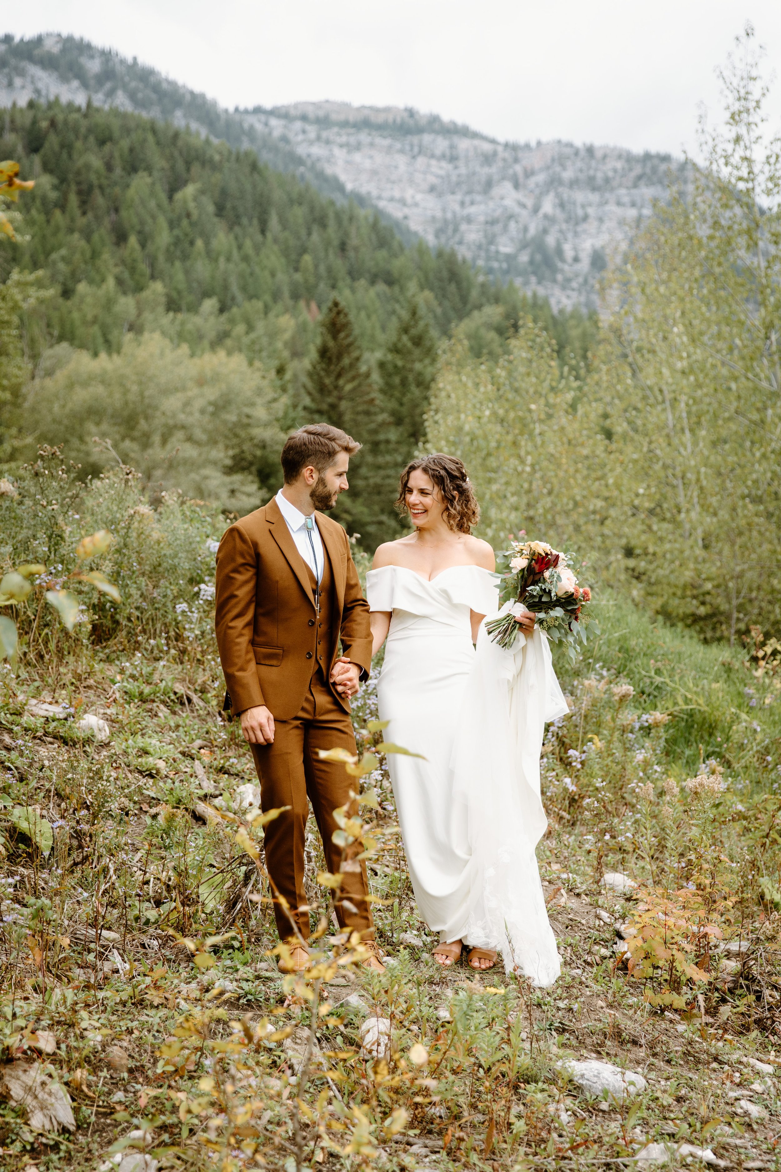 fernie-alpine-lodge-wedding-photographer-50.jpg