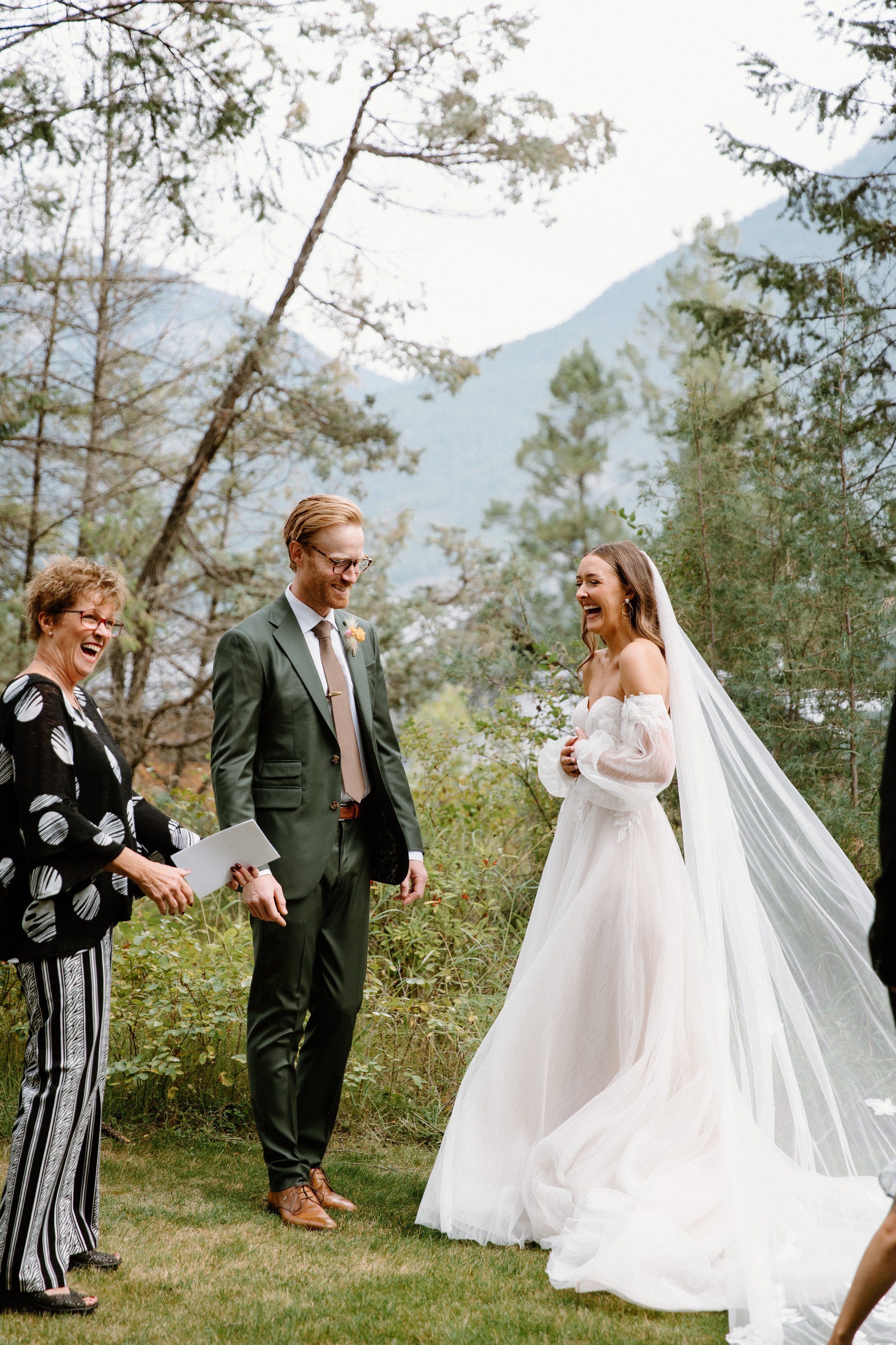 sarah_Geoff_The_Hamiltons_Photo_and_Film_Invermere_BC_KimberleyBC_Photographers-17.jpg