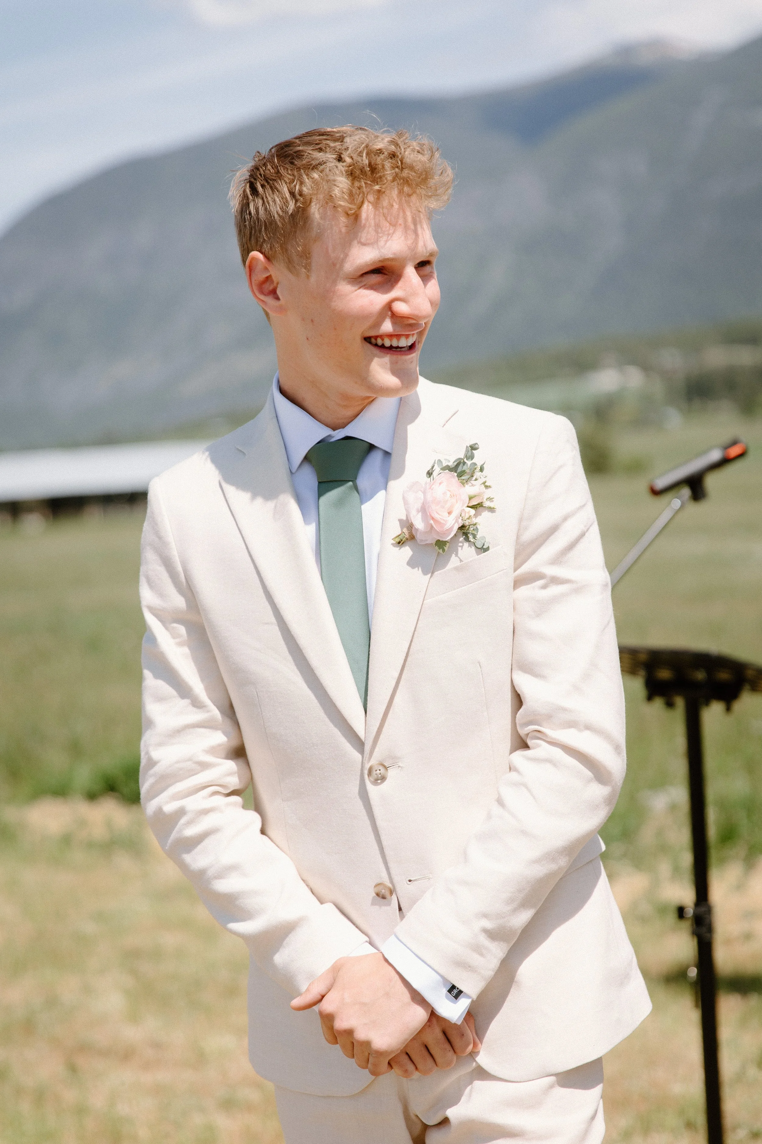 Creston_wedding_photographer_British_columbia-18.jpg