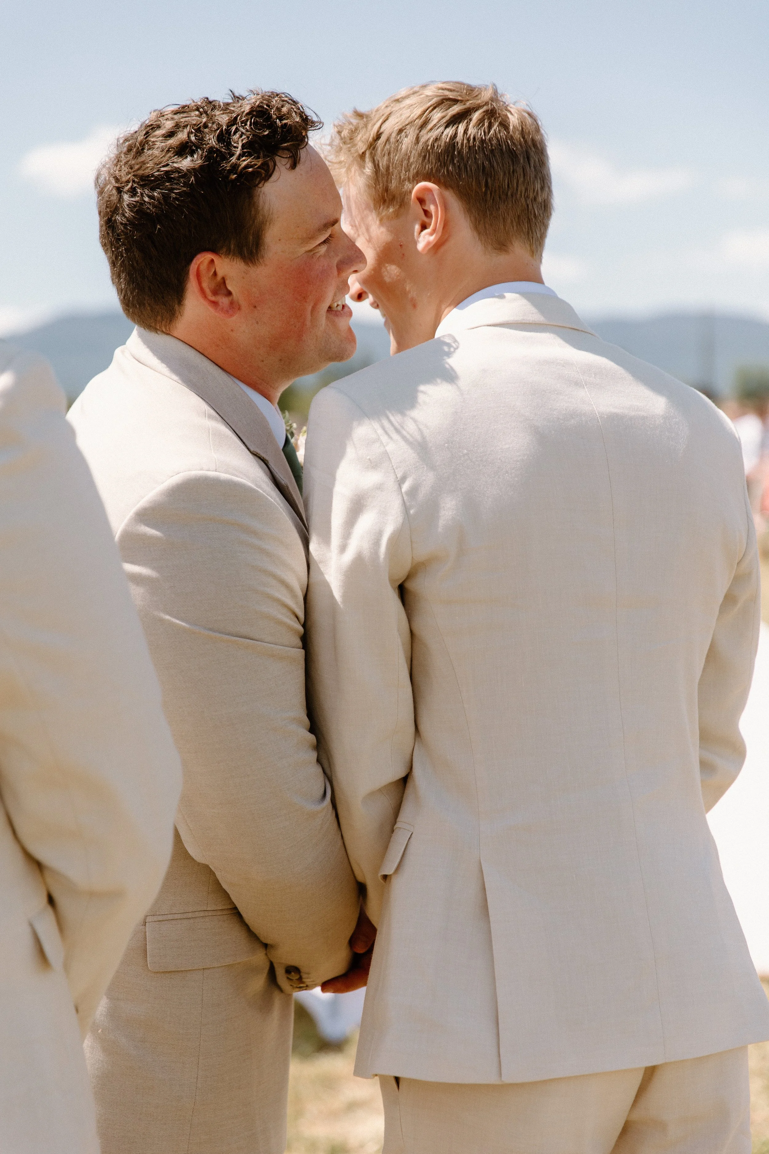 Creston_wedding_photographer_British_columbia-20.jpg