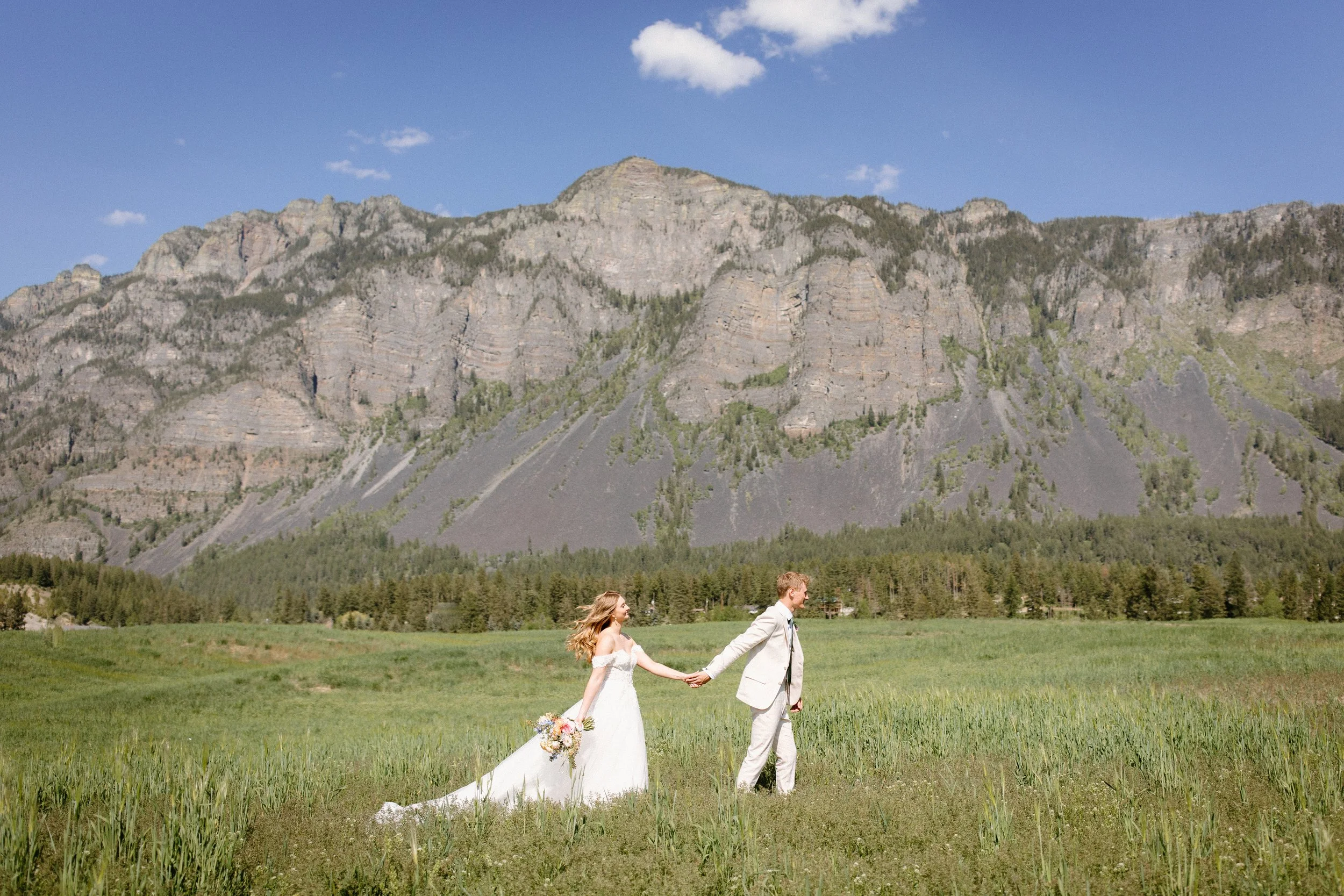 Creston_wedding_photographer_British_columbia-77.jpg