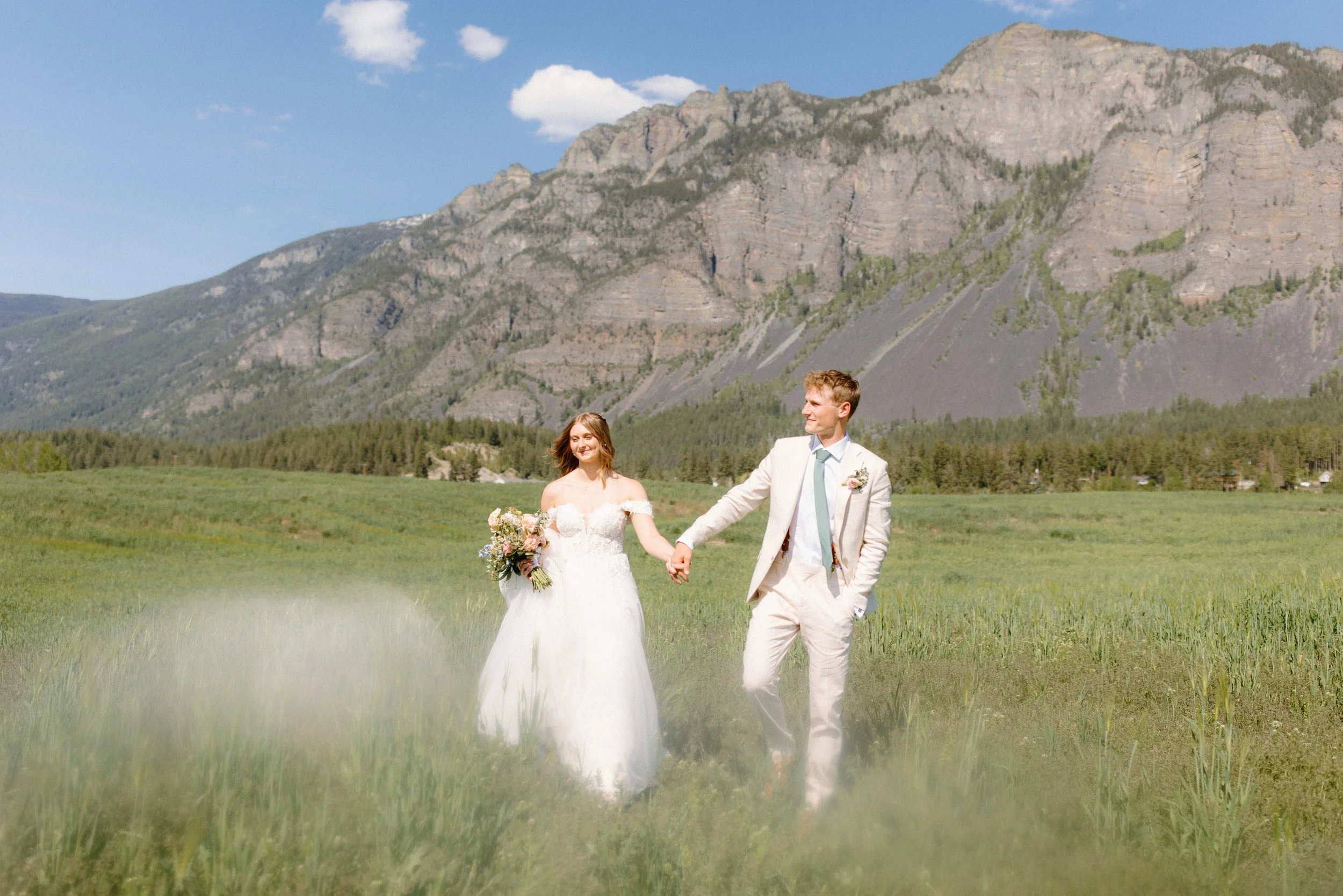 Creston_wedding_photographer_British_columbia-92.jpg