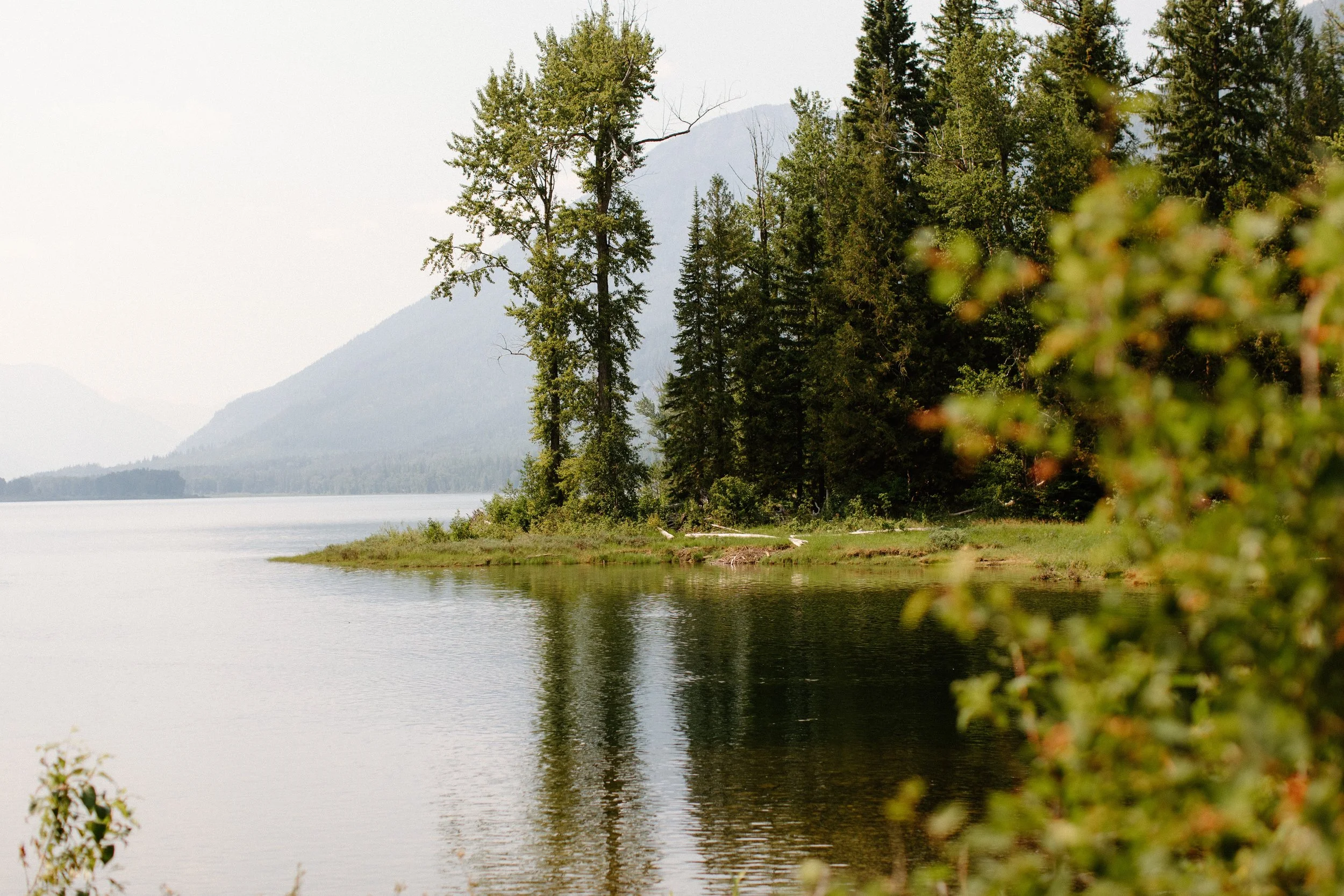 st_marys_lake_wedding_kimberley_cranbrook_BC_photographer-34.jpg