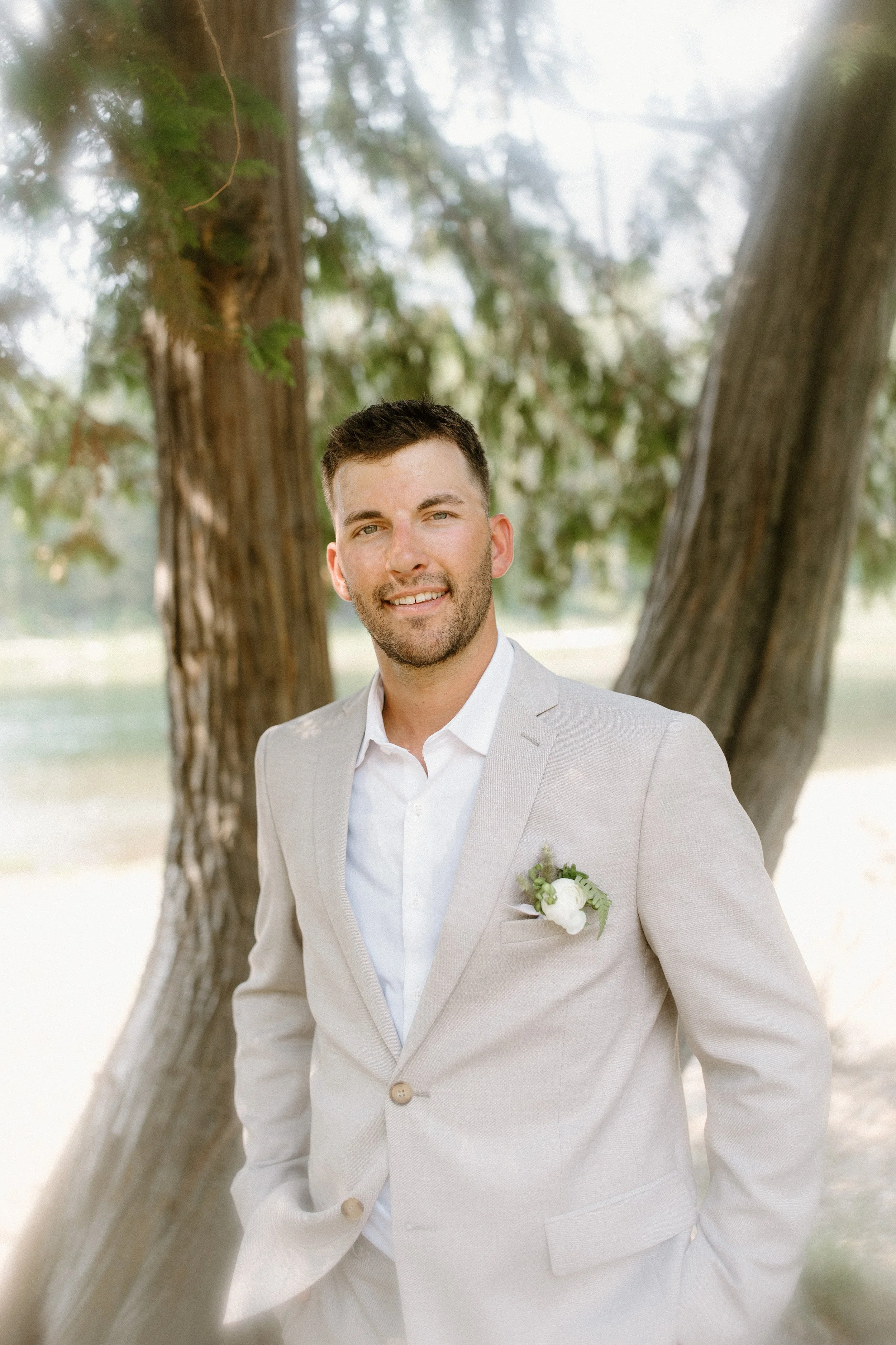 st_marys_lake_wedding_kimberley_cranbrook_BC_photographer-48.jpg