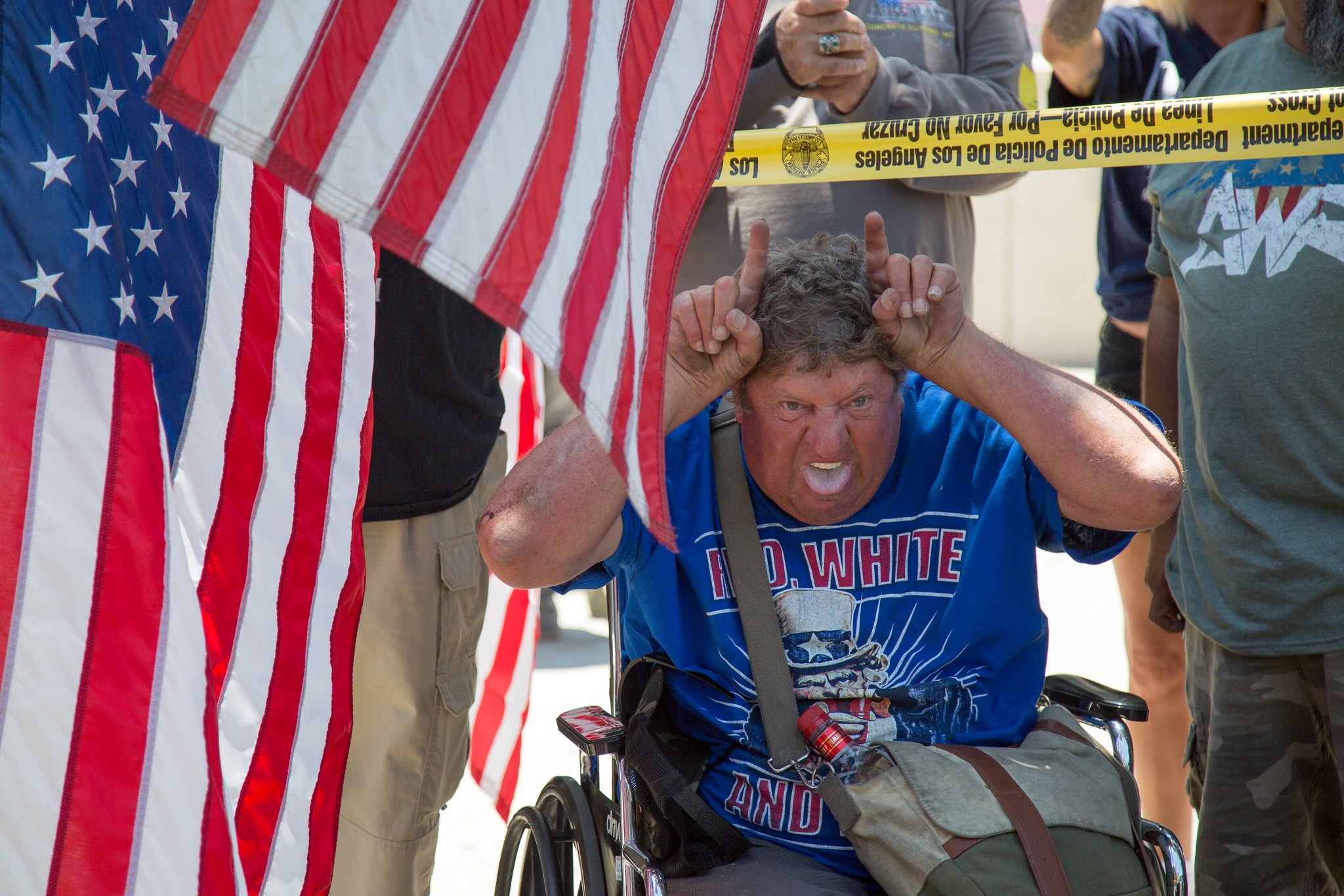 Impeachment March (counter protester)