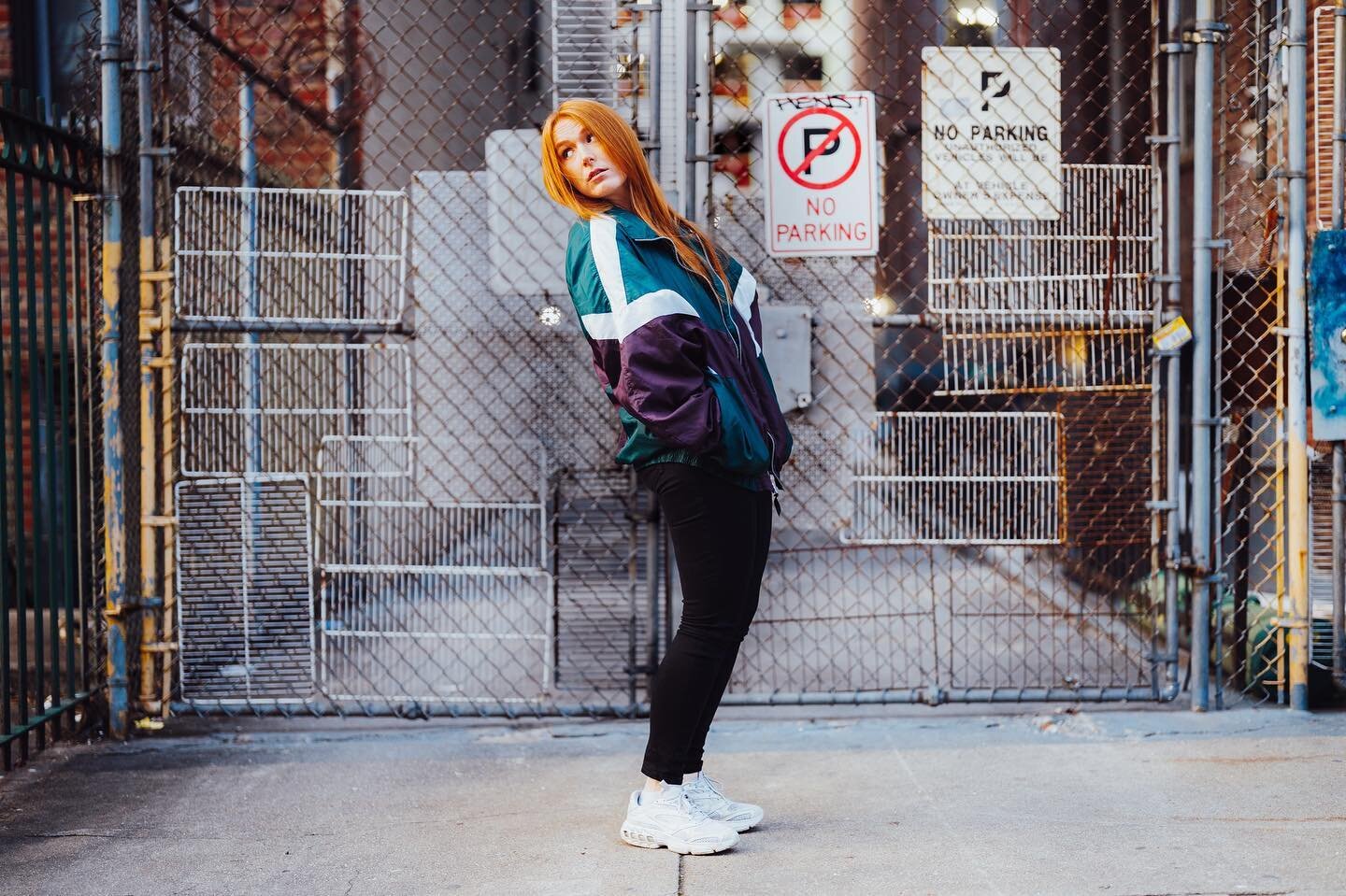 I was told this is how red heads chill&hellip;And that they&rsquo;re a little fiery!
.
.
#streetphotography #editorial #model #streetstyle #redhead #alleyart #sonyportraits #brooklyn #leanback #portrait_vision #portrait_mood #sonyalpha #sonyshooter #