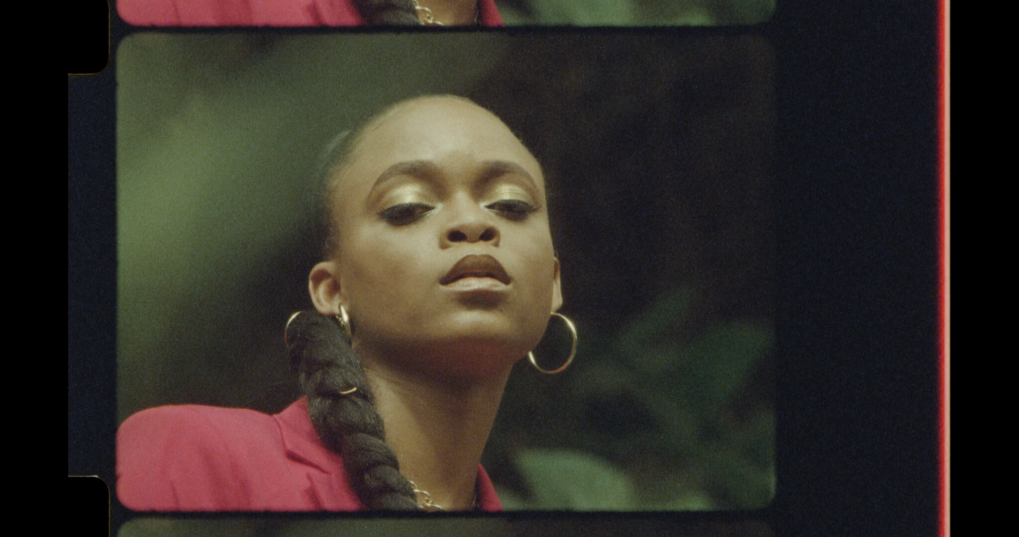 Lila Iké - I Spy (Official Video)