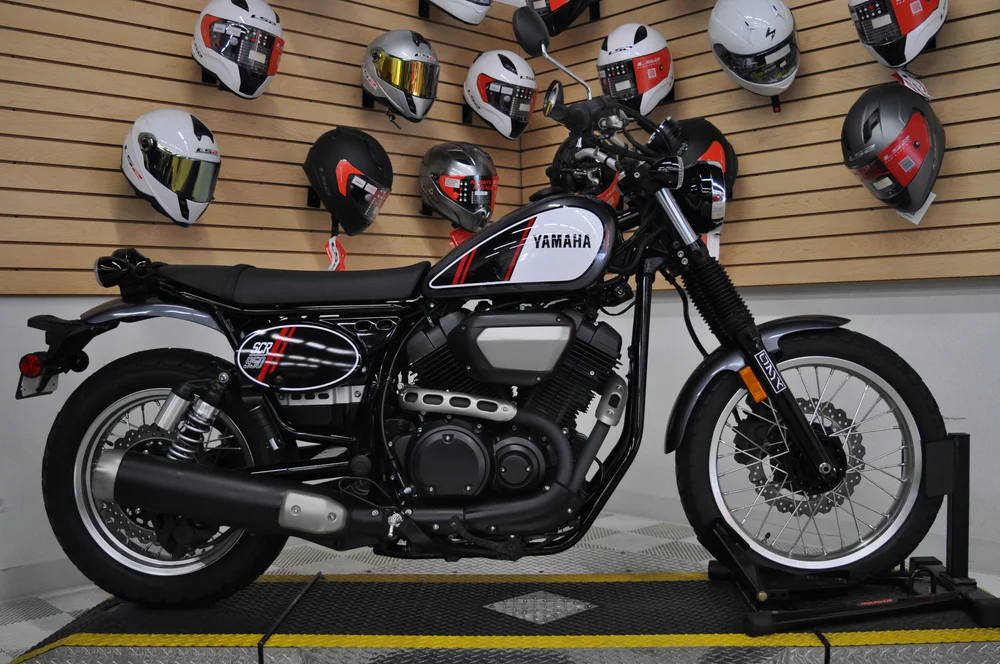 2017 Yamaha Scr 950 Onyx Moto