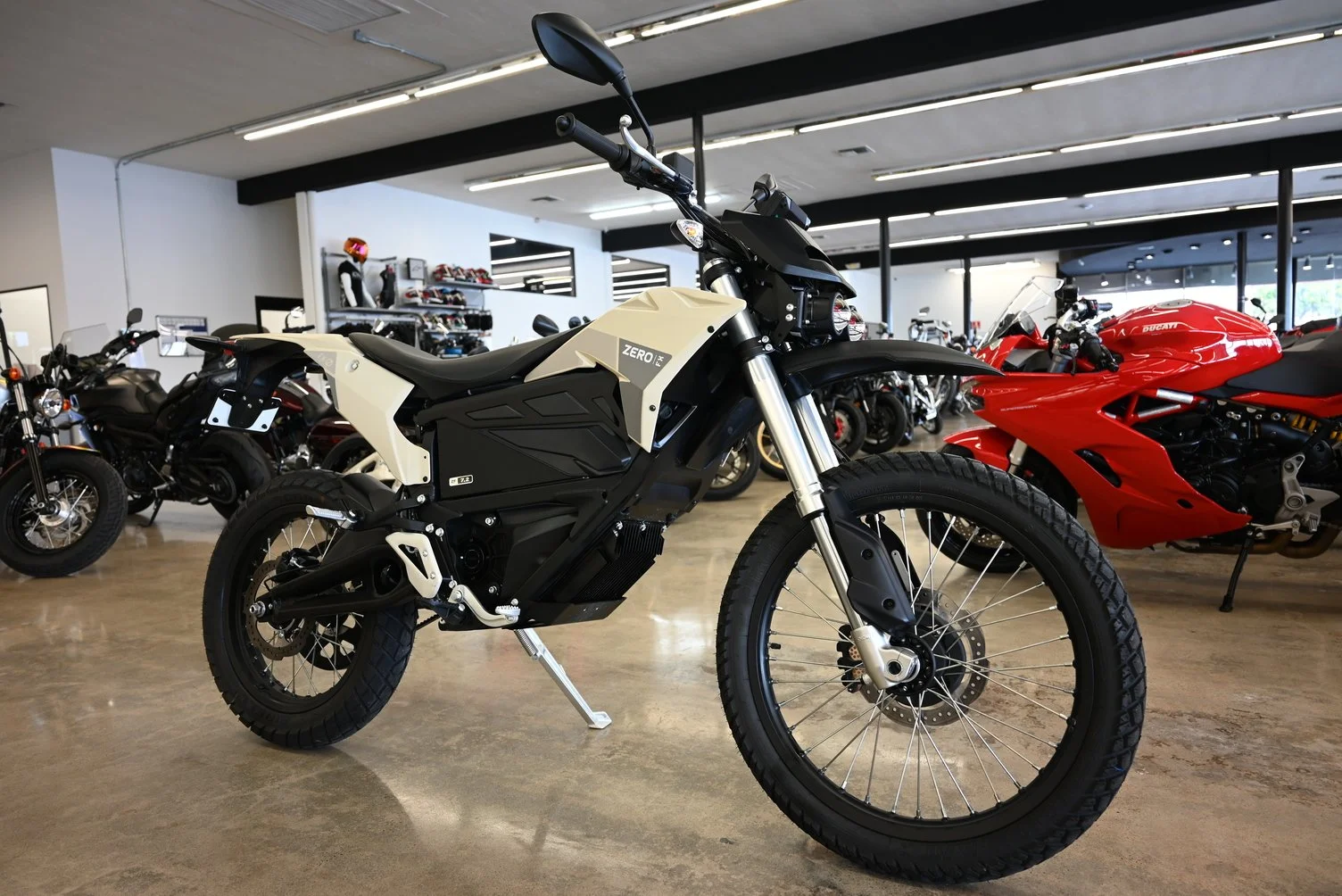 2022 Zero FX ZF7.2 | Onyx Moto