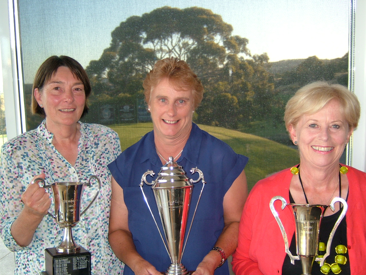 Ladies L-R Celia SQUIRE, Linda HODGSON, Rosalie LILLECRAPP.