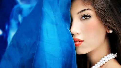 a-blue_elegance-975400.jpg