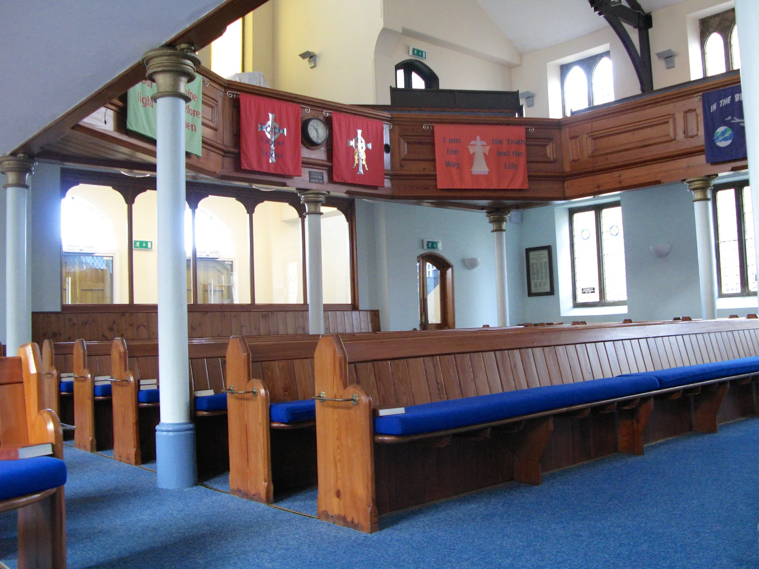 Church Building: Pews & Gallery