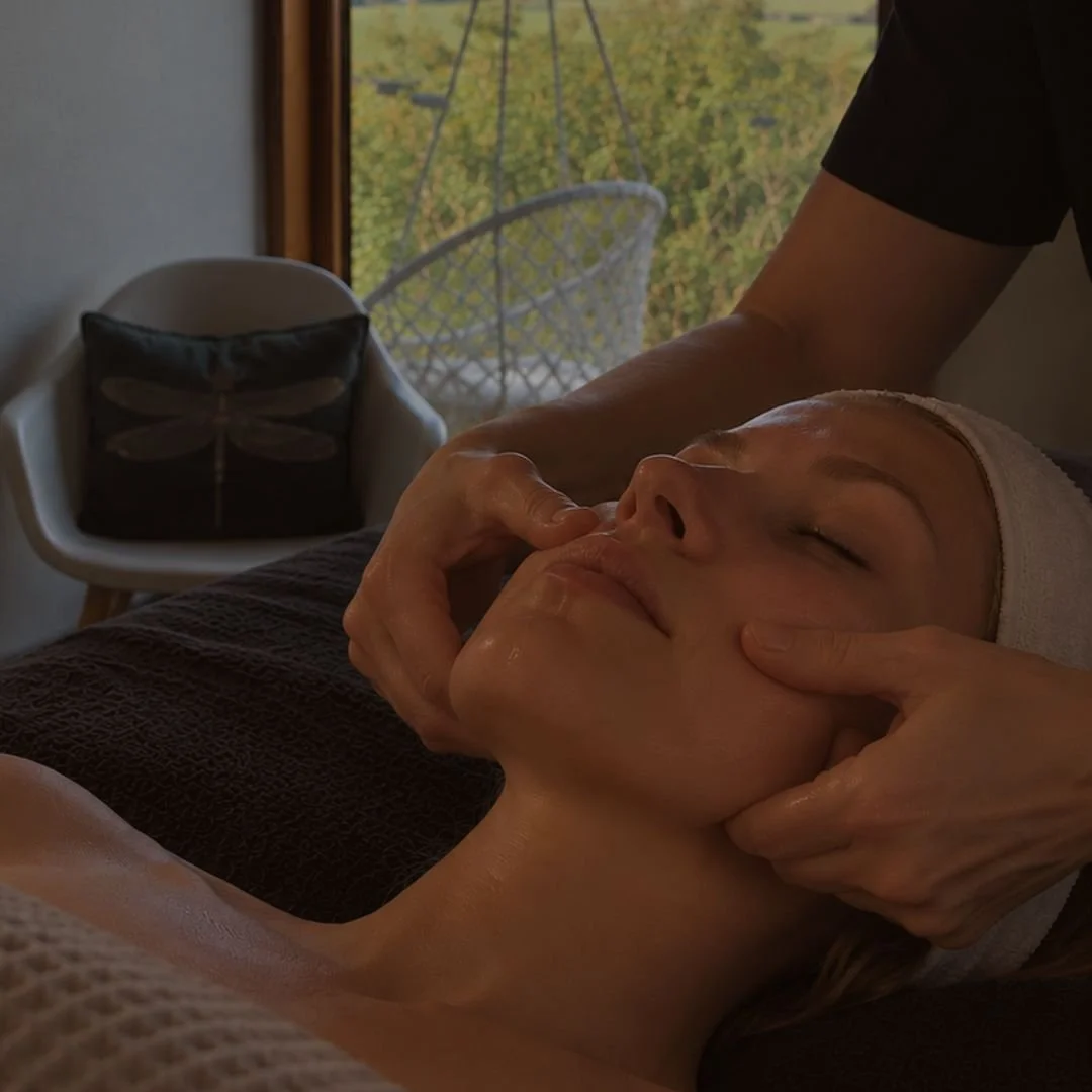 Face Yoga Lymphatic Ritual