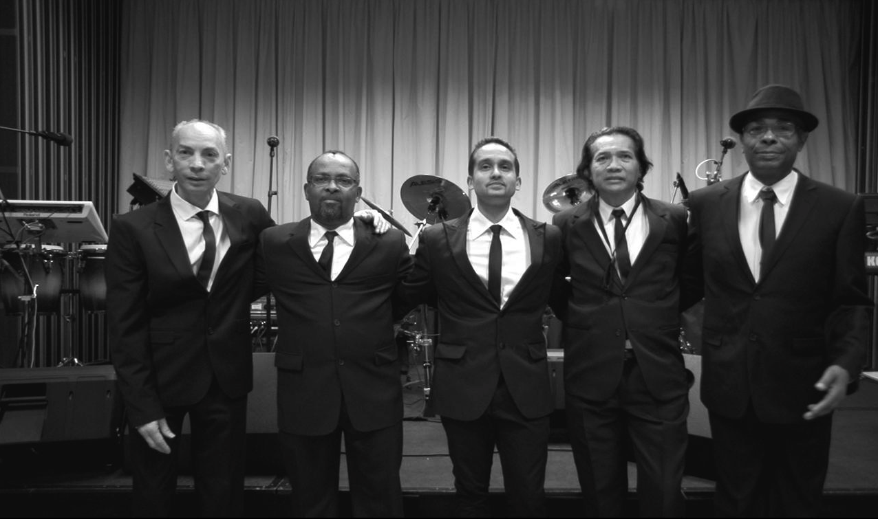 combeband1.png
