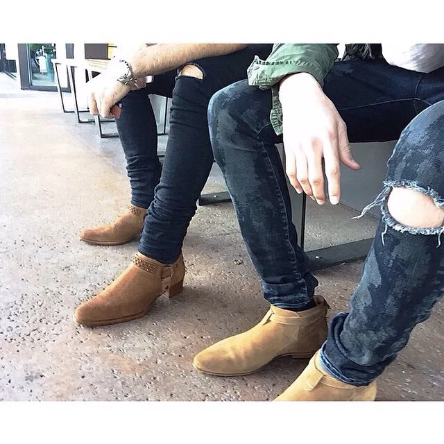  Saint Laurent 2