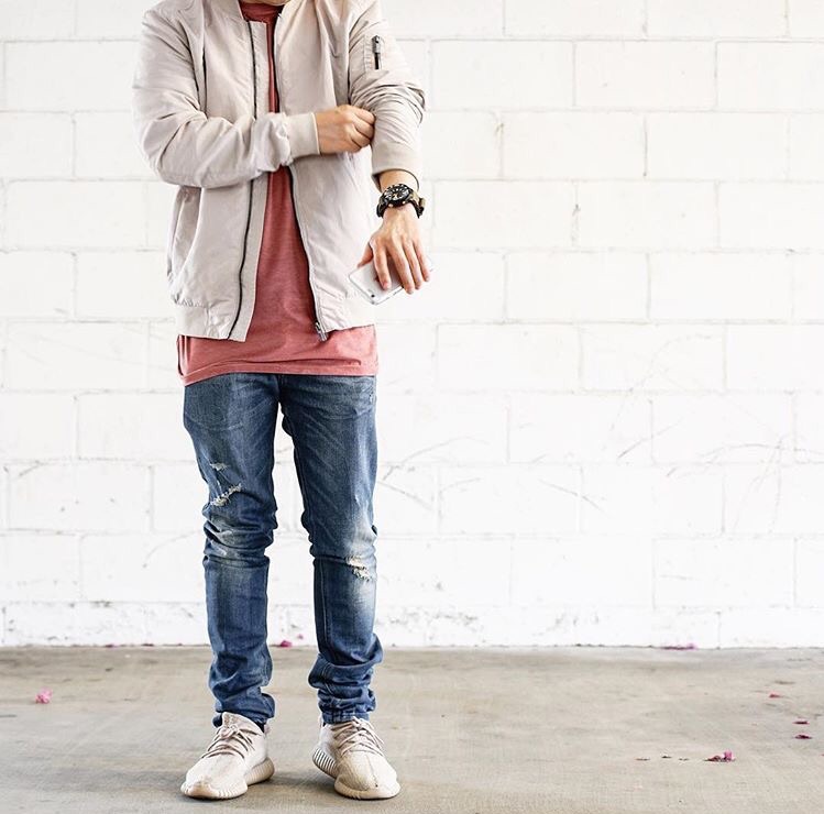 yeezy oxford tan outfit