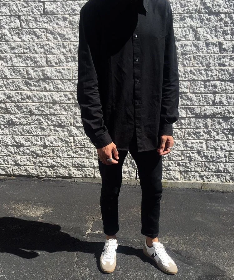 Saint laurent sneaker outfit top