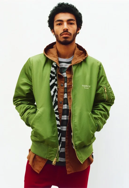 supreme-ss17-lookbook-obama-14-550x800.jpg