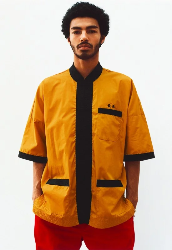 supreme-ss17-lookbook-obama-24-550x800.jpg