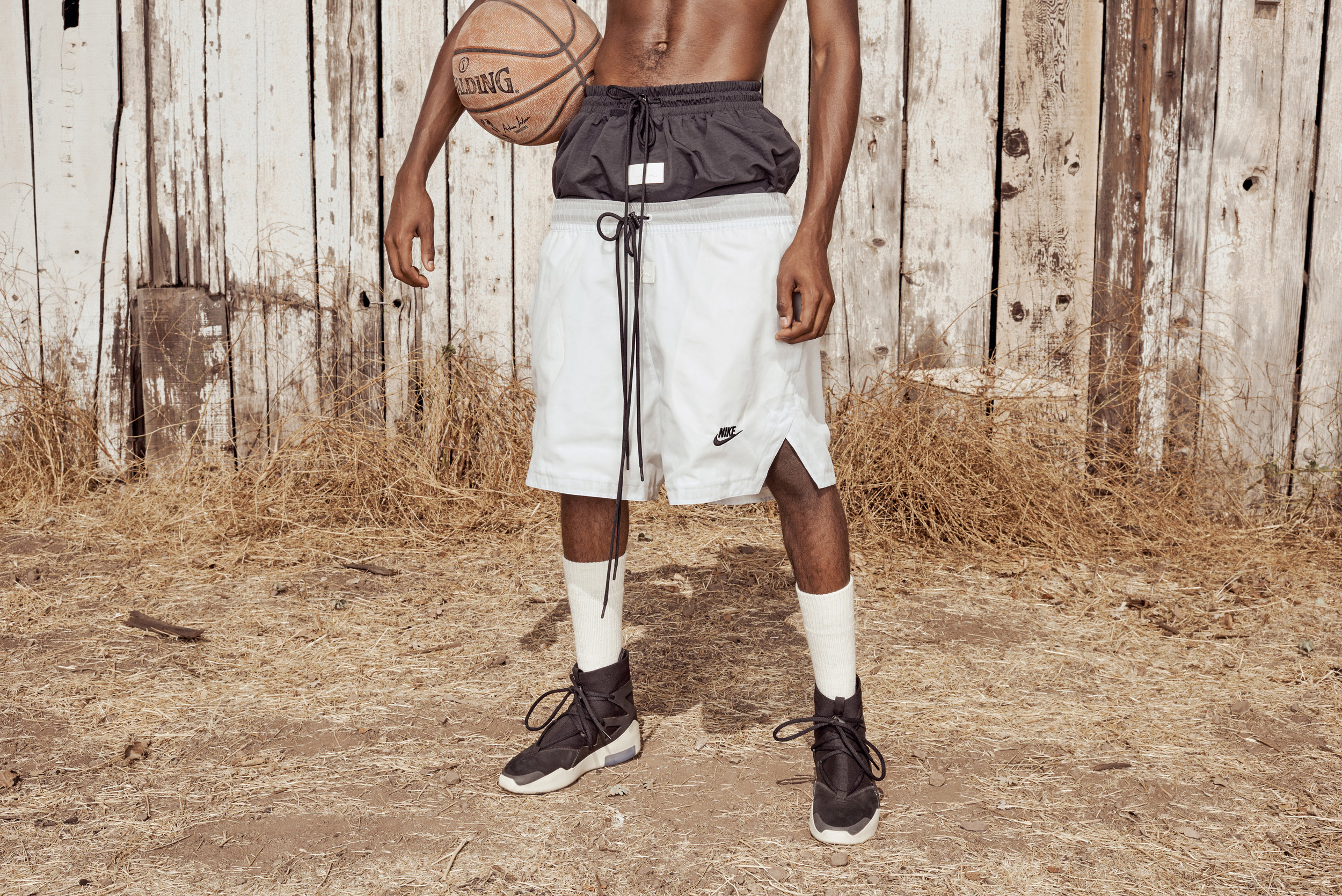 Nike-x-Fear-of-God-3_original.jpg