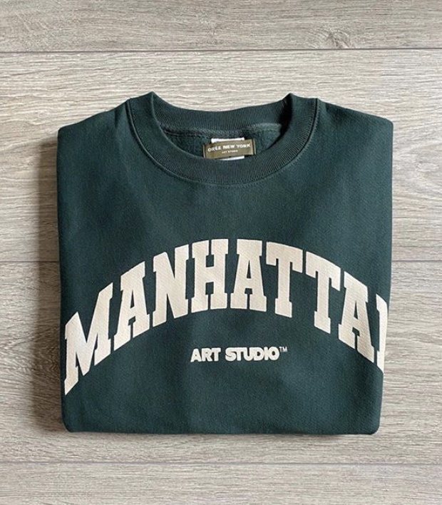 Manhattan art discount studio crewneck