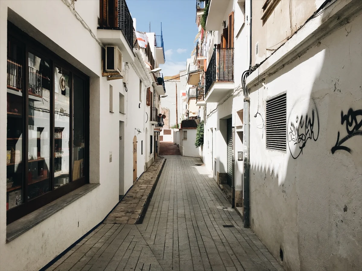 54bc1-seesoomuch_sitges_spain_beachseesoomuch_sitges_spain_beach.jpg