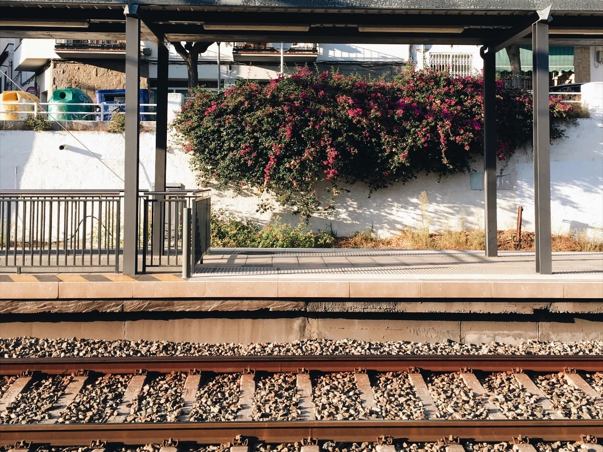 84949-seesoomuch_sitges_spain_train_stationseesoomuch_sitges_spain_train_station.jpg