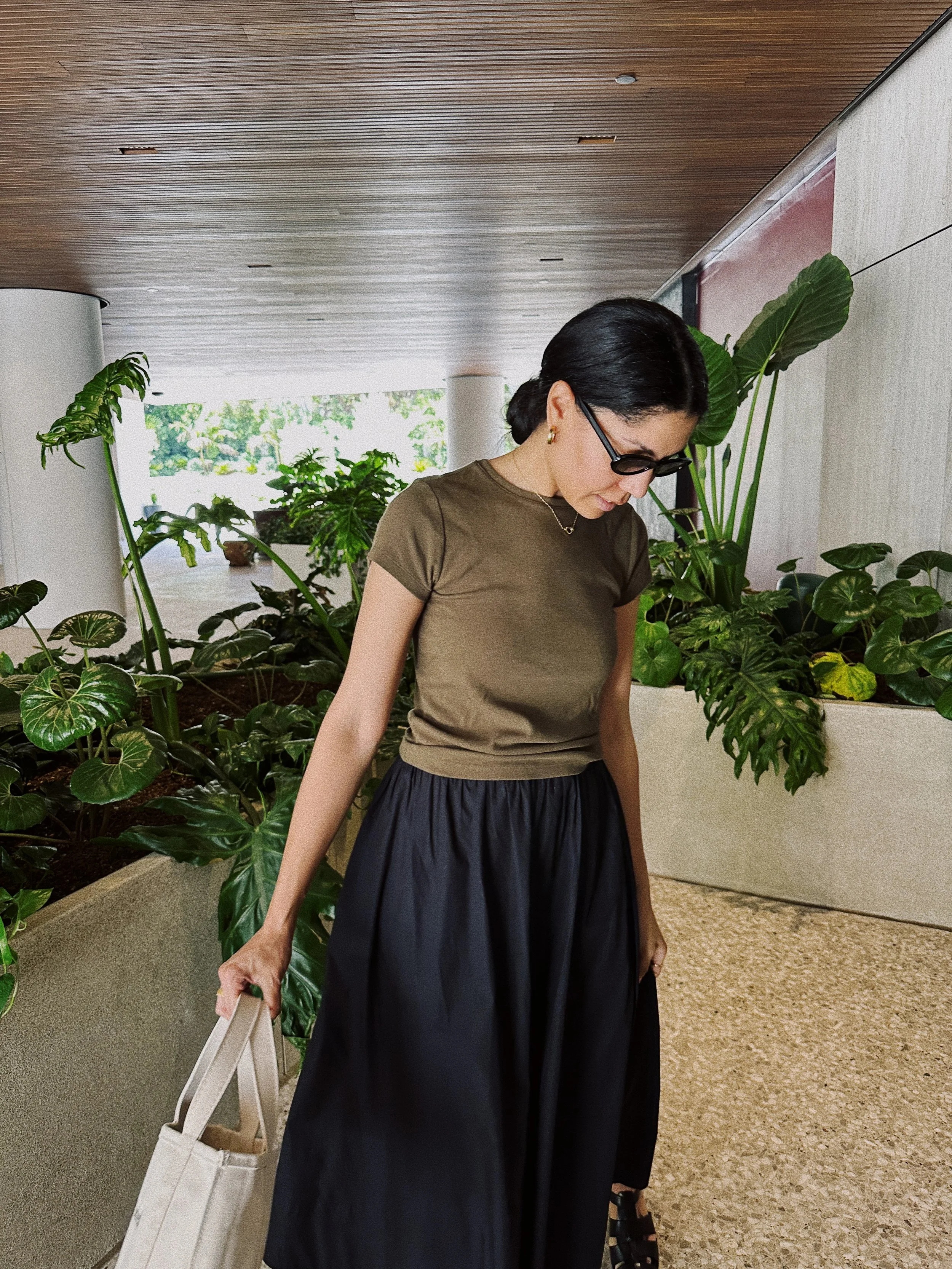 8 Ways to Style a Cotton Maxi Skirt for the California Coastal Aesthetic