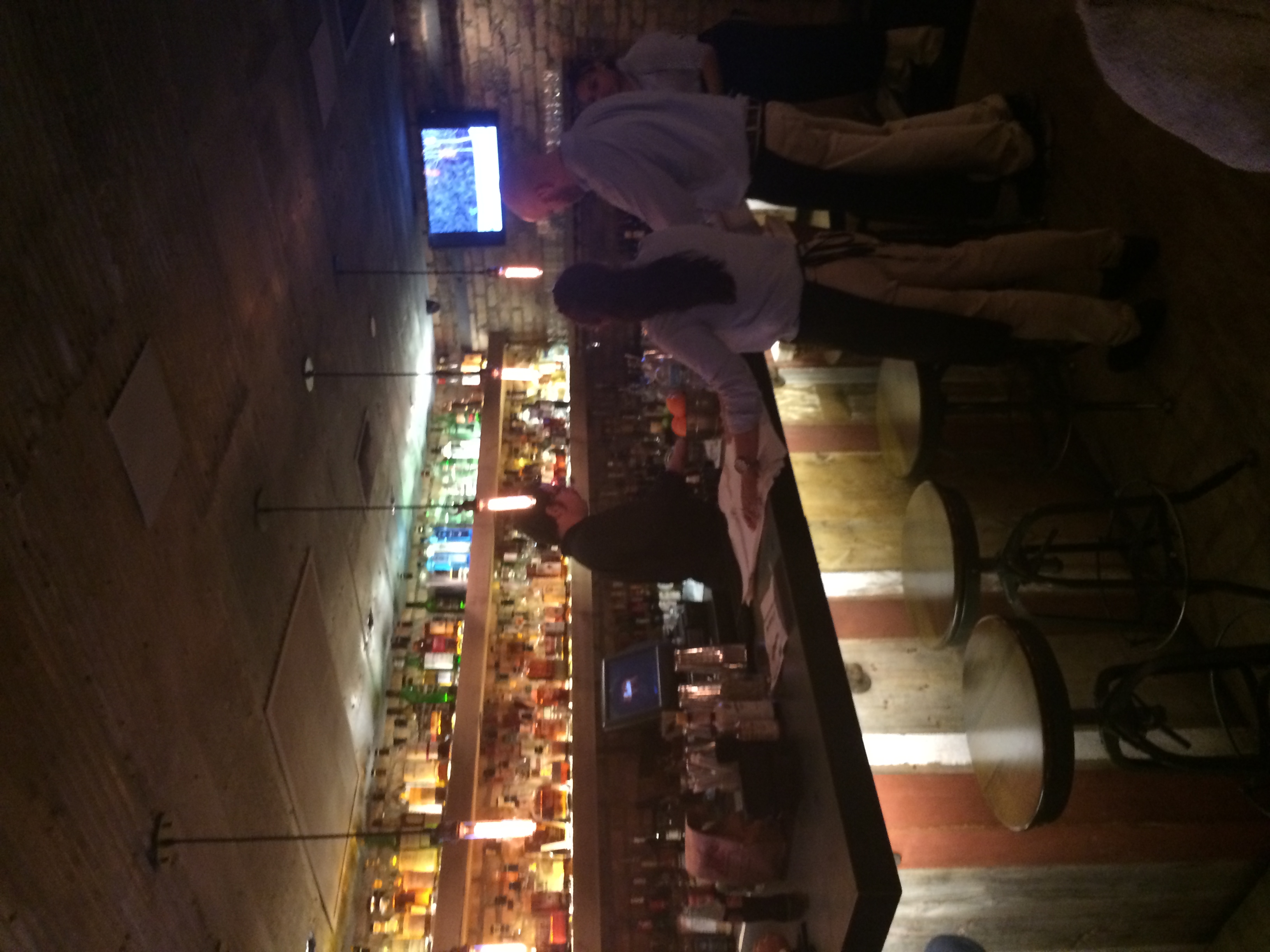 O bar.