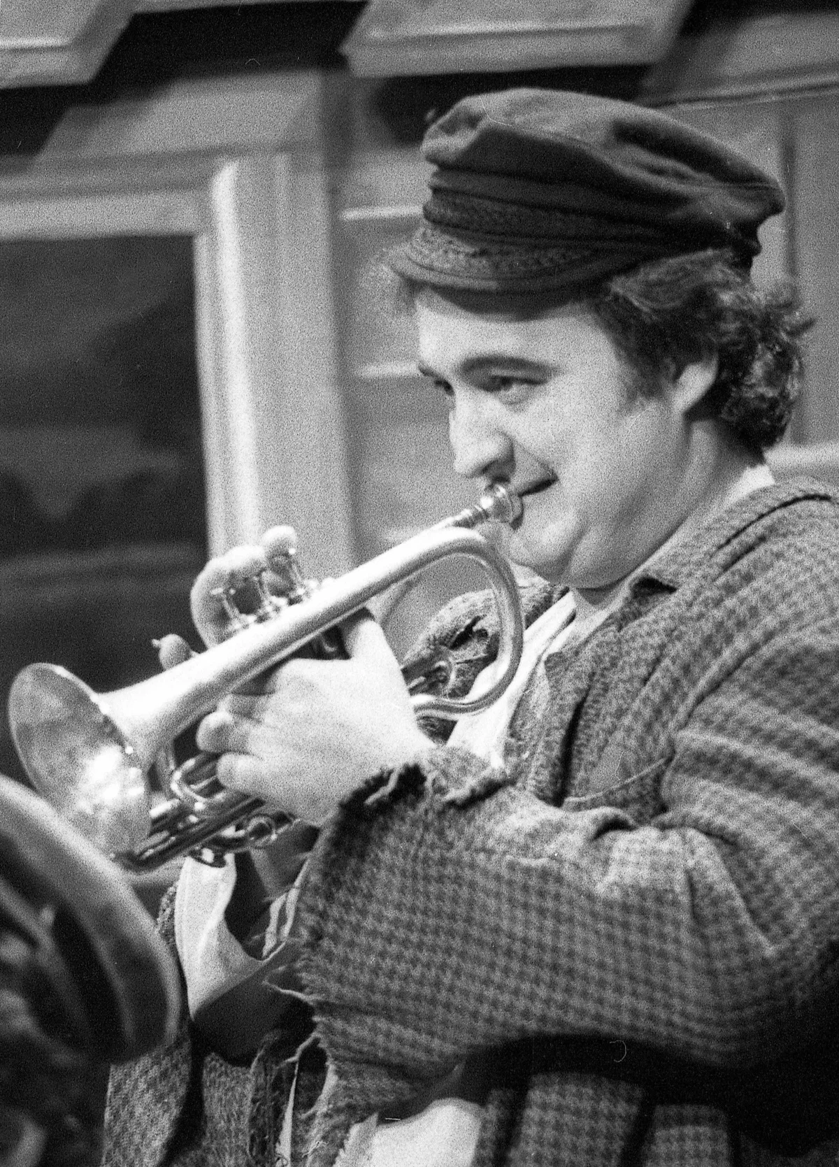 John-Belushi-trumpet-rs.jpg