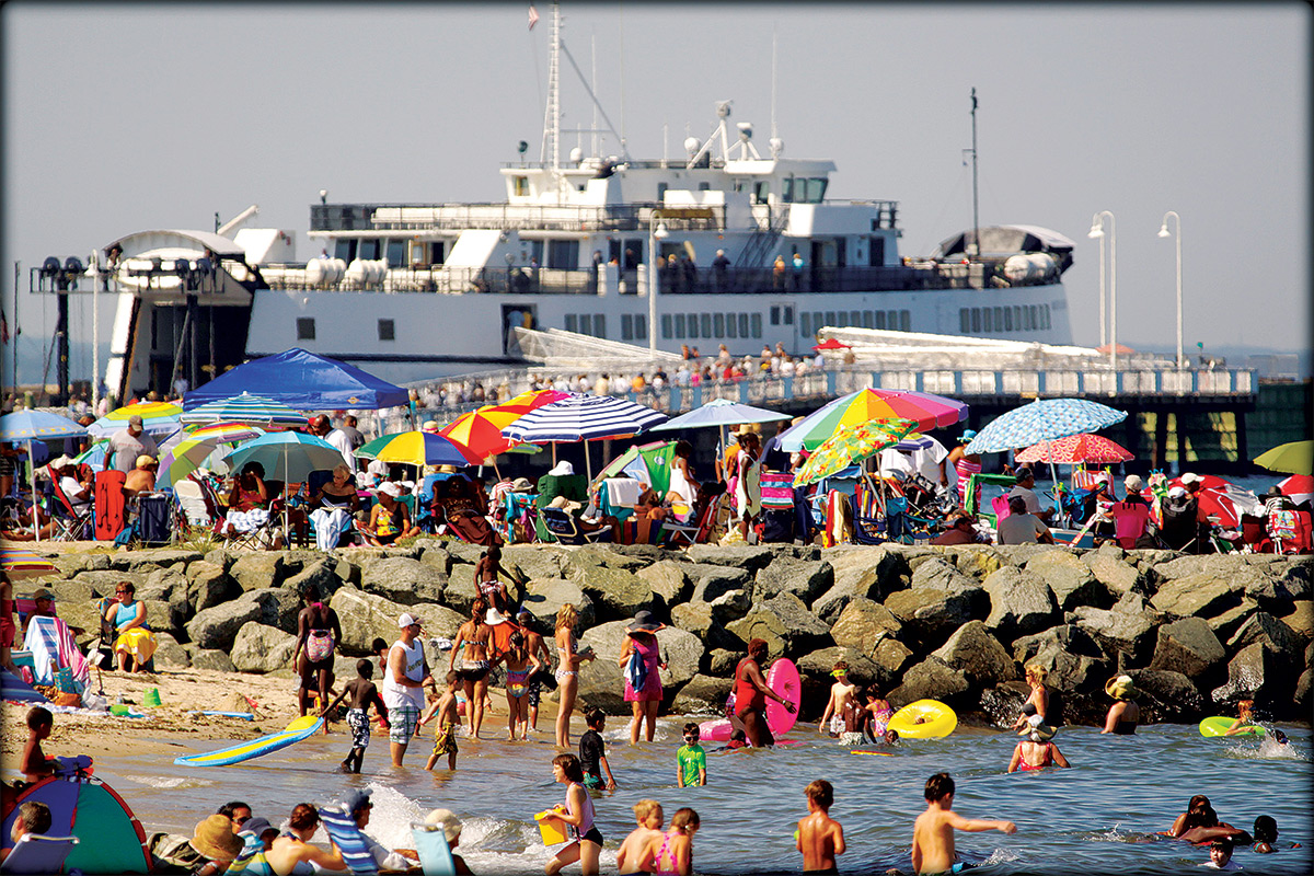 Colorful-Inkwell-Beach.jpg