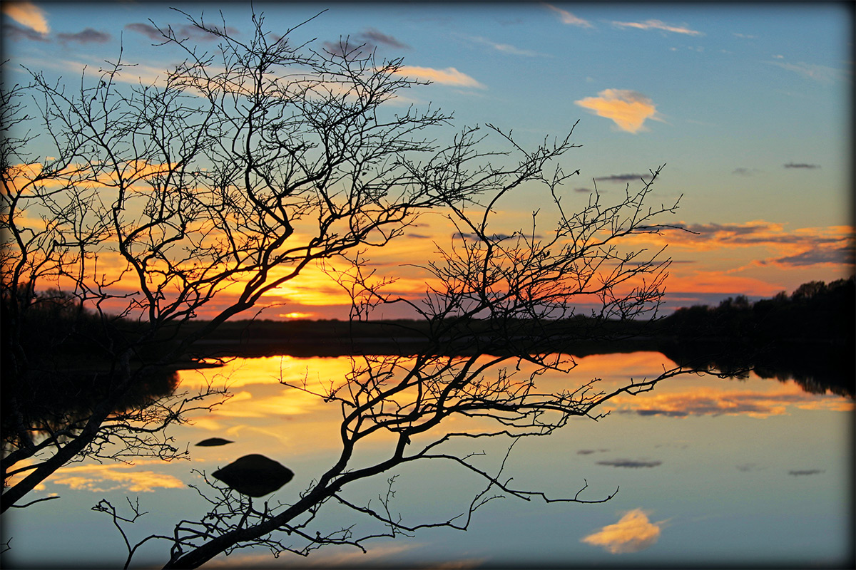 Autumn-sunset-over-the-Pond.jpg