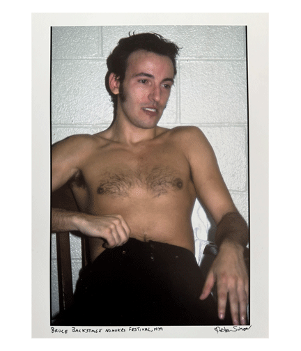 bruce-backstage.gif