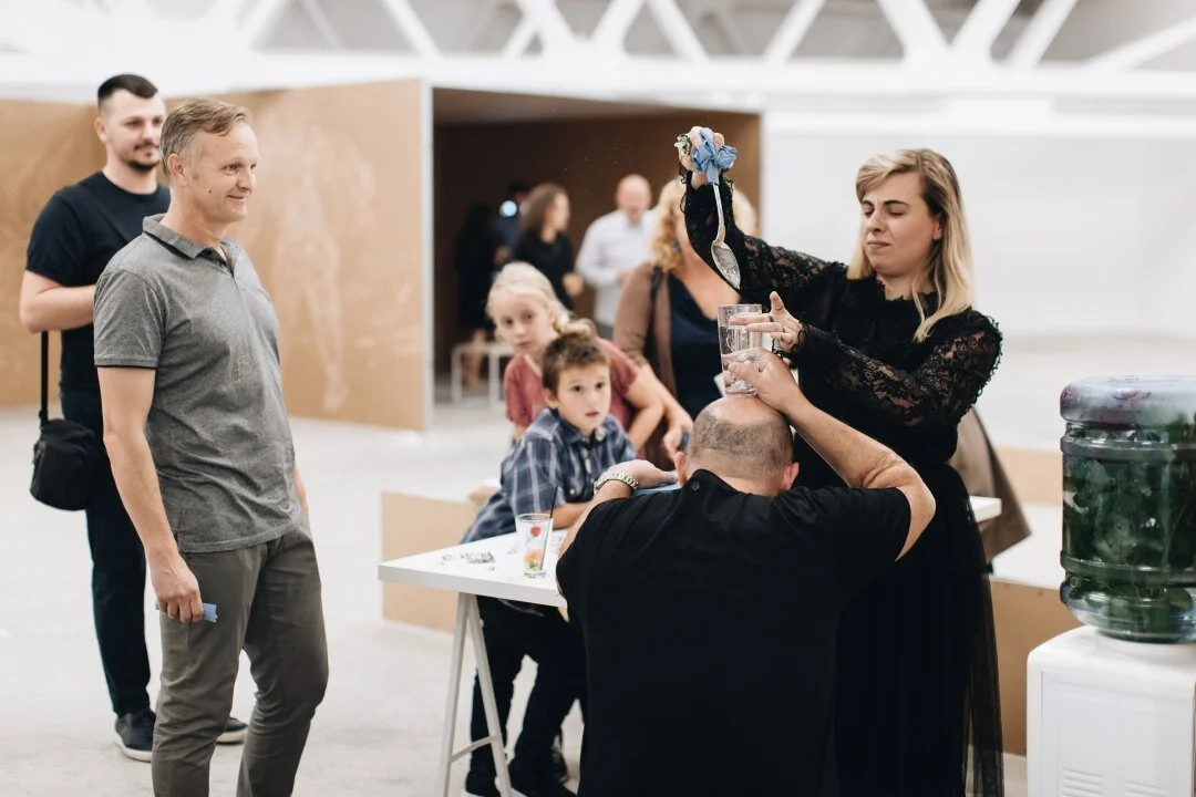 Virginia Lupu – Molibdomanție – performance, Kunsthalle Bega 2019
