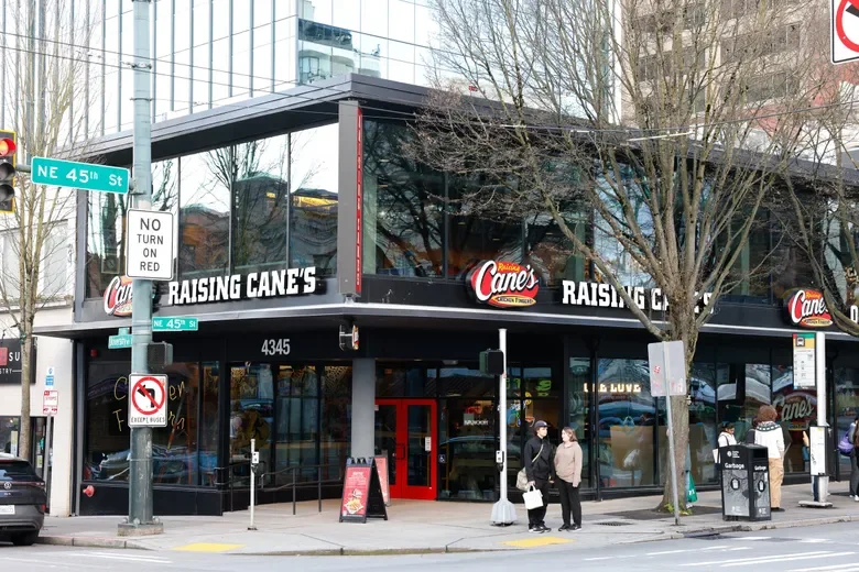 People line up overnight in Seattle's U District for Raising Cane's grand opening
