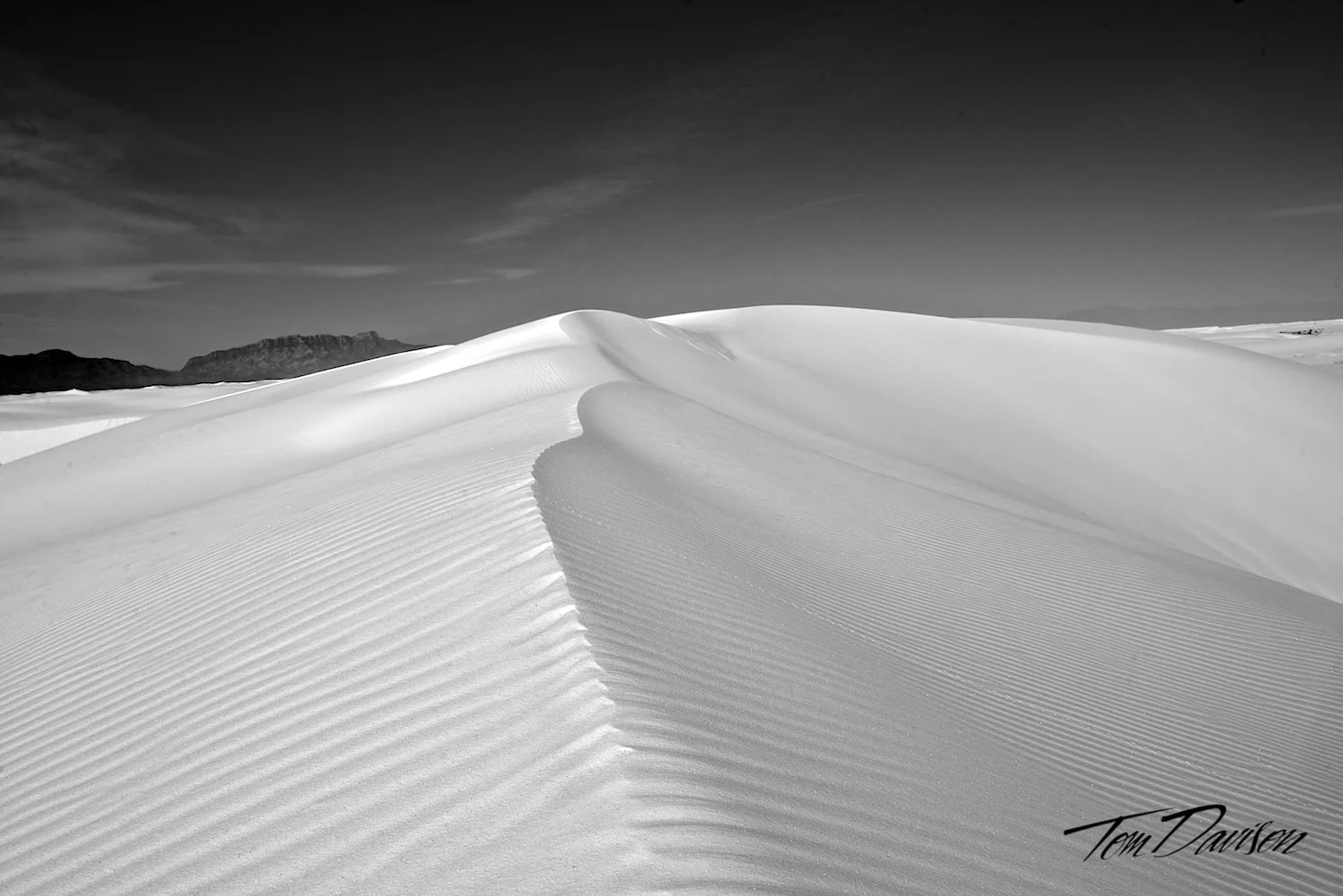 Black and White Sands.jpg