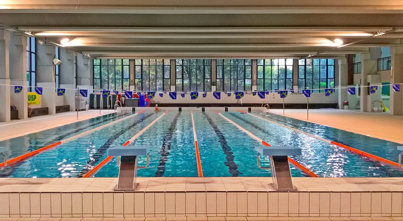 Come restaurare una piscina con l'EPS