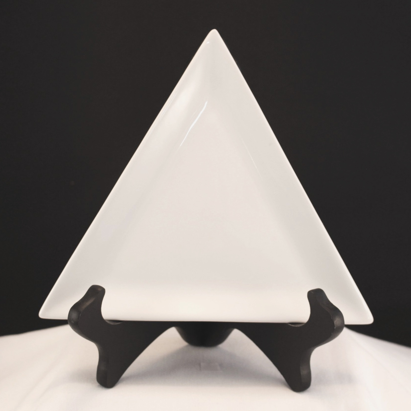 %252818%2529%2BTriangle%2BSalad%2BPlate%2B%25288%2Bin%2529.jpg