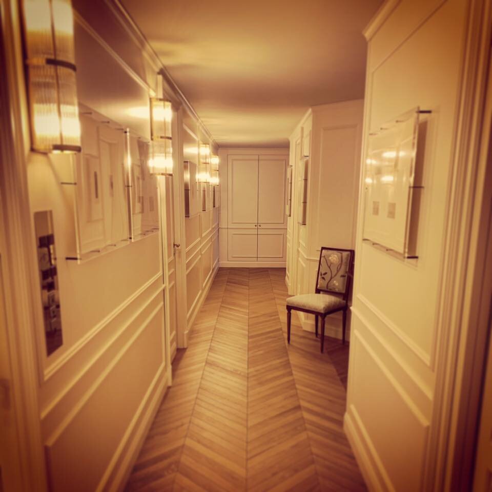 01Damonte e Lacarrieu_ Villa Lugano _ boiserie details.jpg