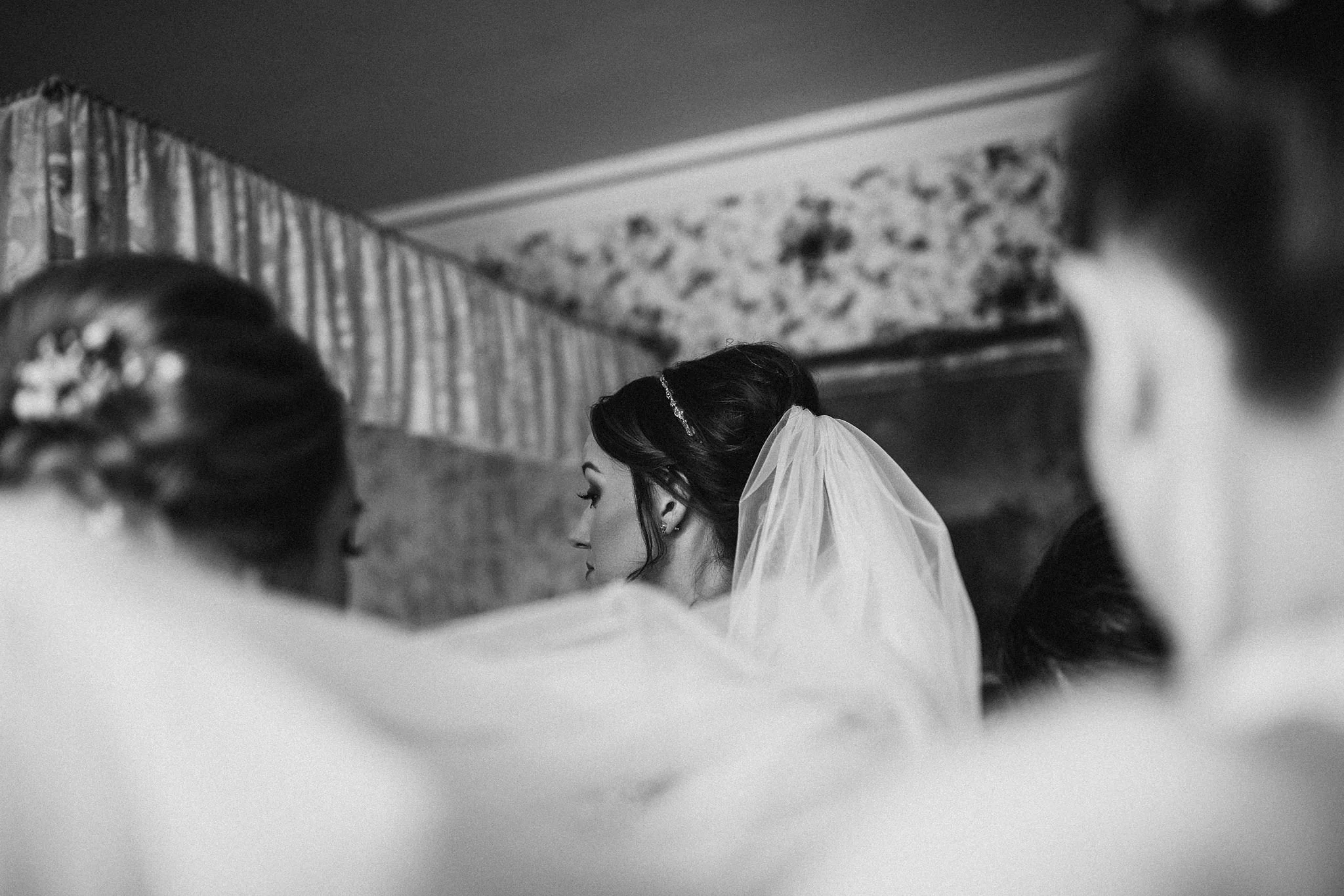 kirknewton stables wedding photographer (12).jpg