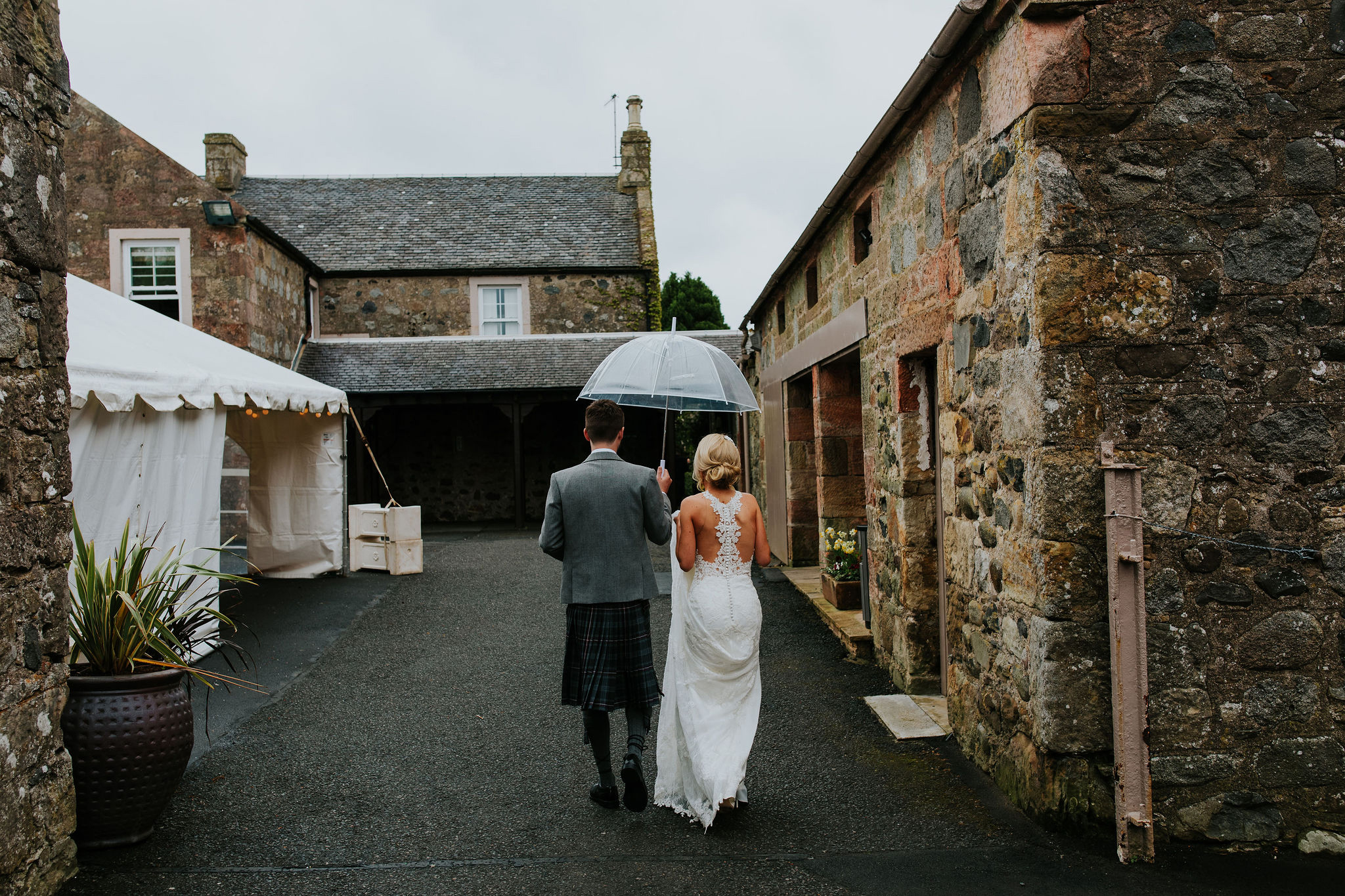 Dalduff-Farm-wedding-photographer (57).jpg