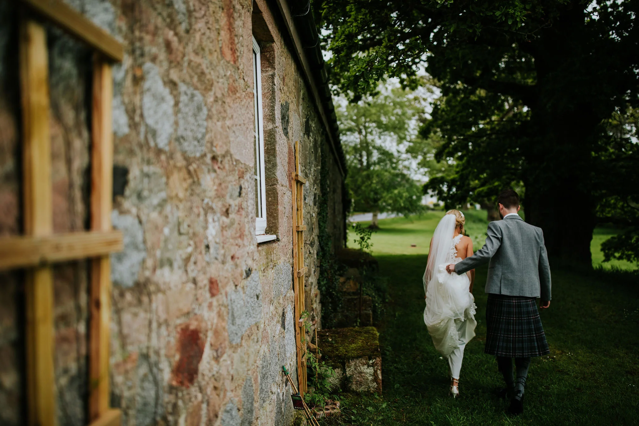 Dalduff-Farm-wedding-photographer (74).jpg