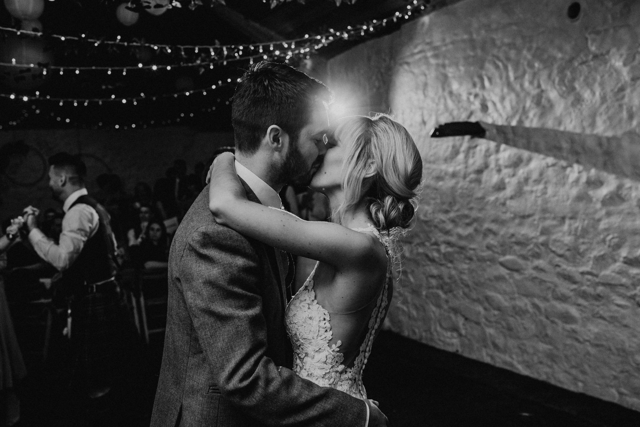 Dalduff-Farm-wedding-photographer (103).jpg