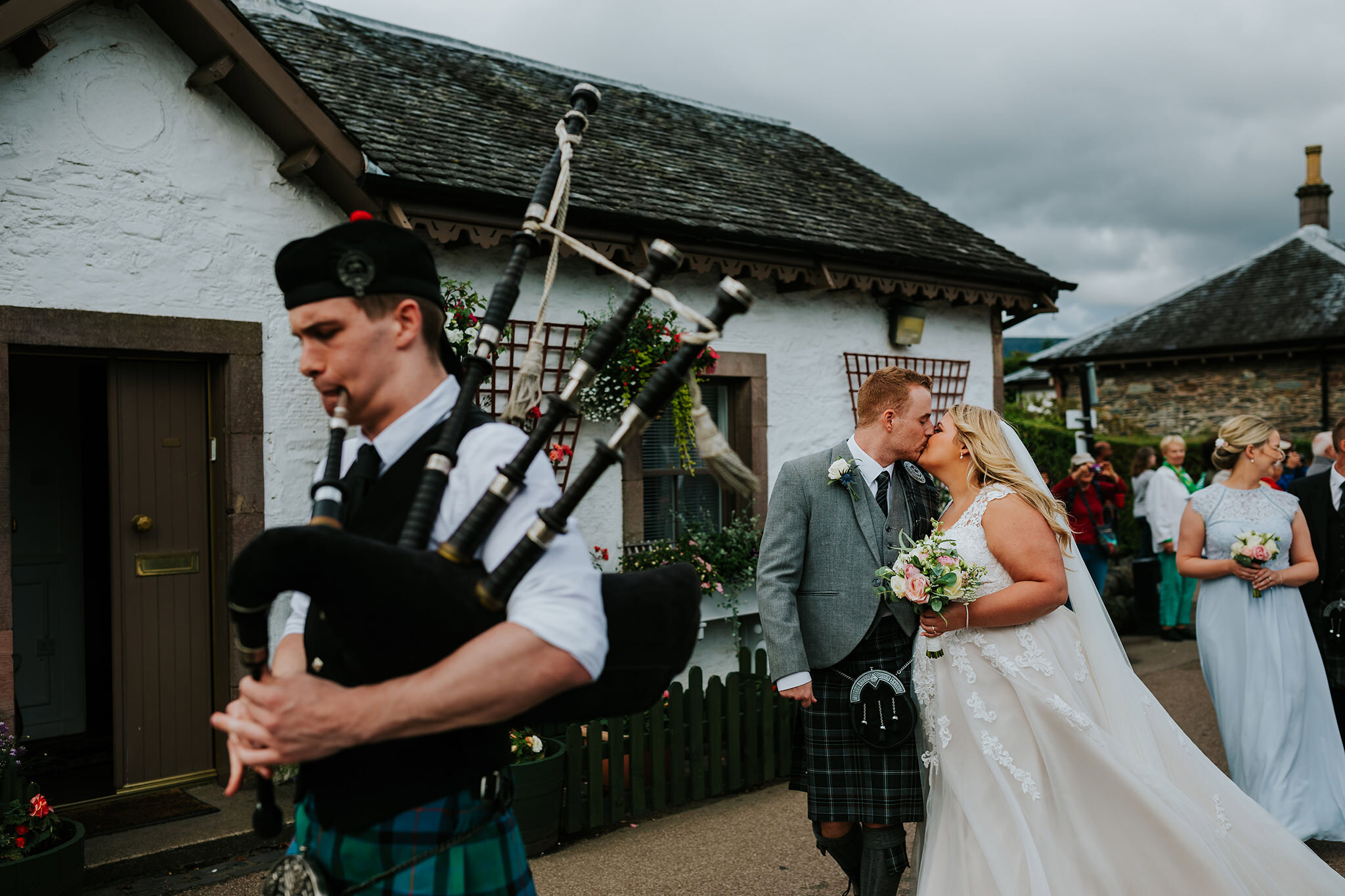 best wedding photographer scotland (110).JPG