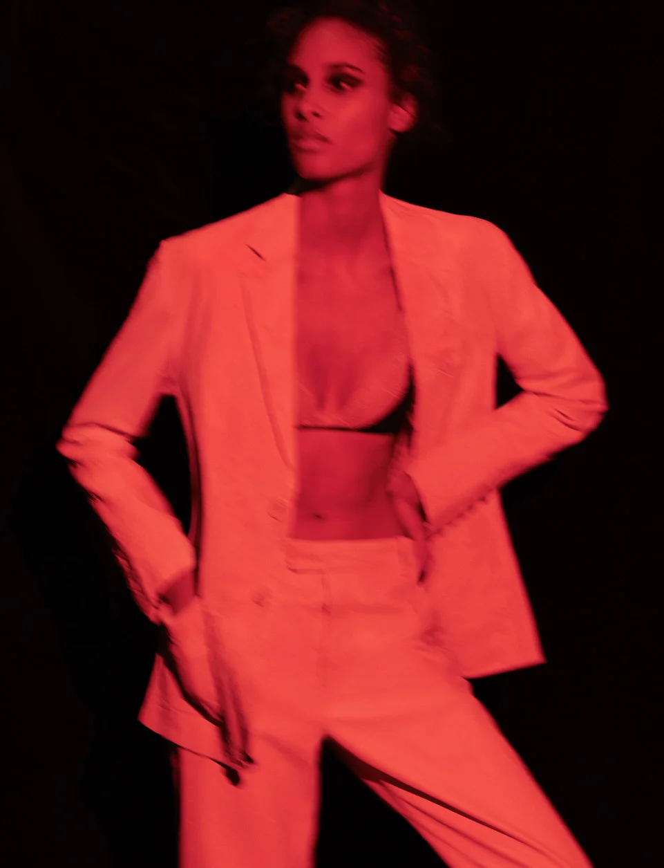 ME_20_FLAUNT_CINDY_SHOT_11_0823_v2.jpeg