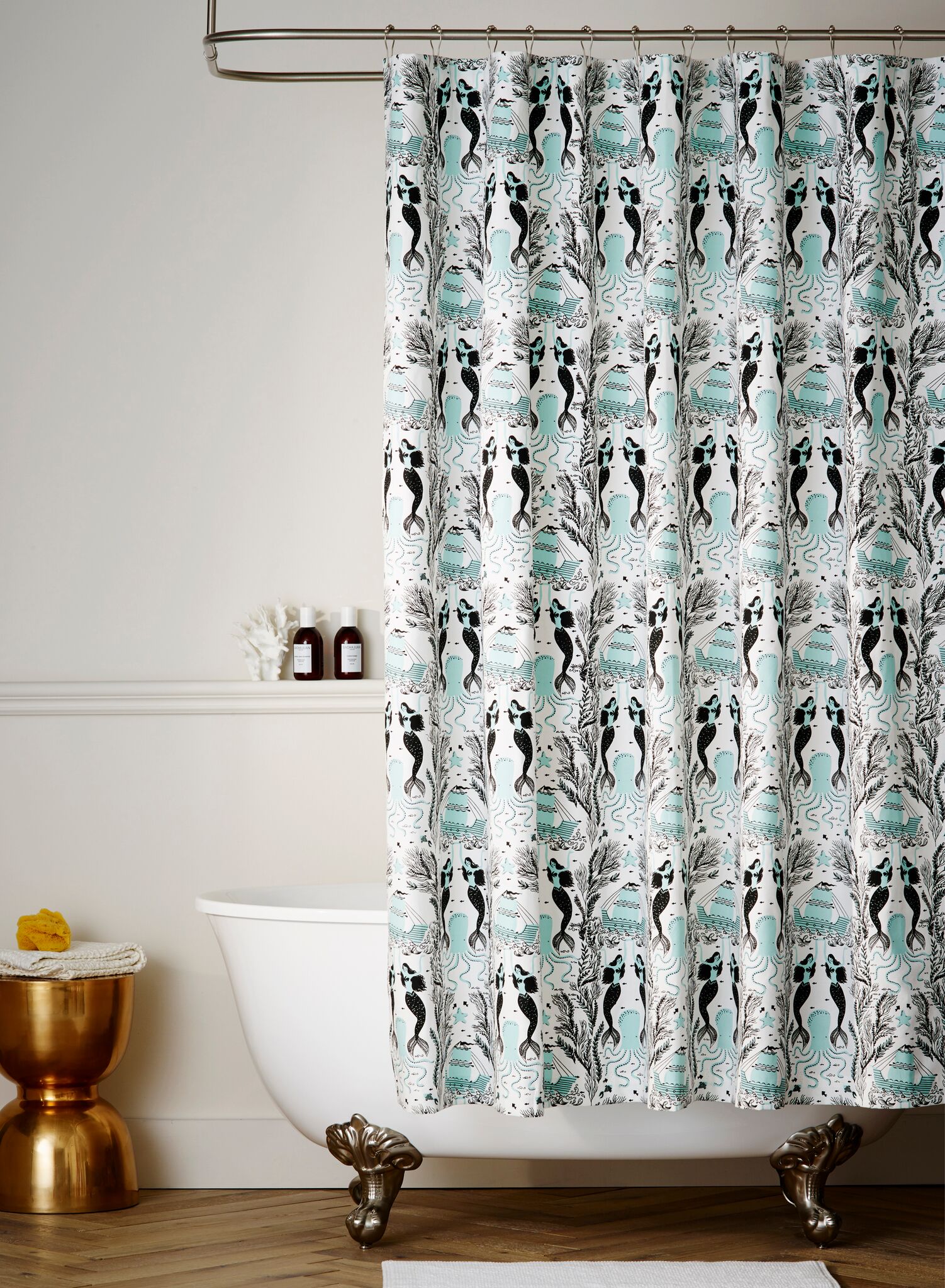 HW_MD001_ShowerCurtain_Mermaids_Ocean.jpg